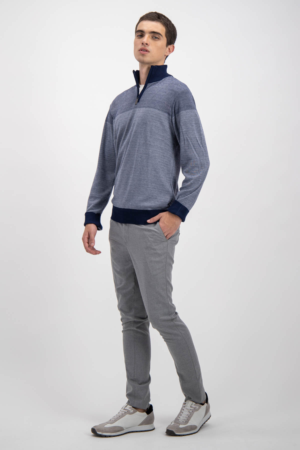 SUÉTER CONTEMPORARY FIT SONNETI image number 0