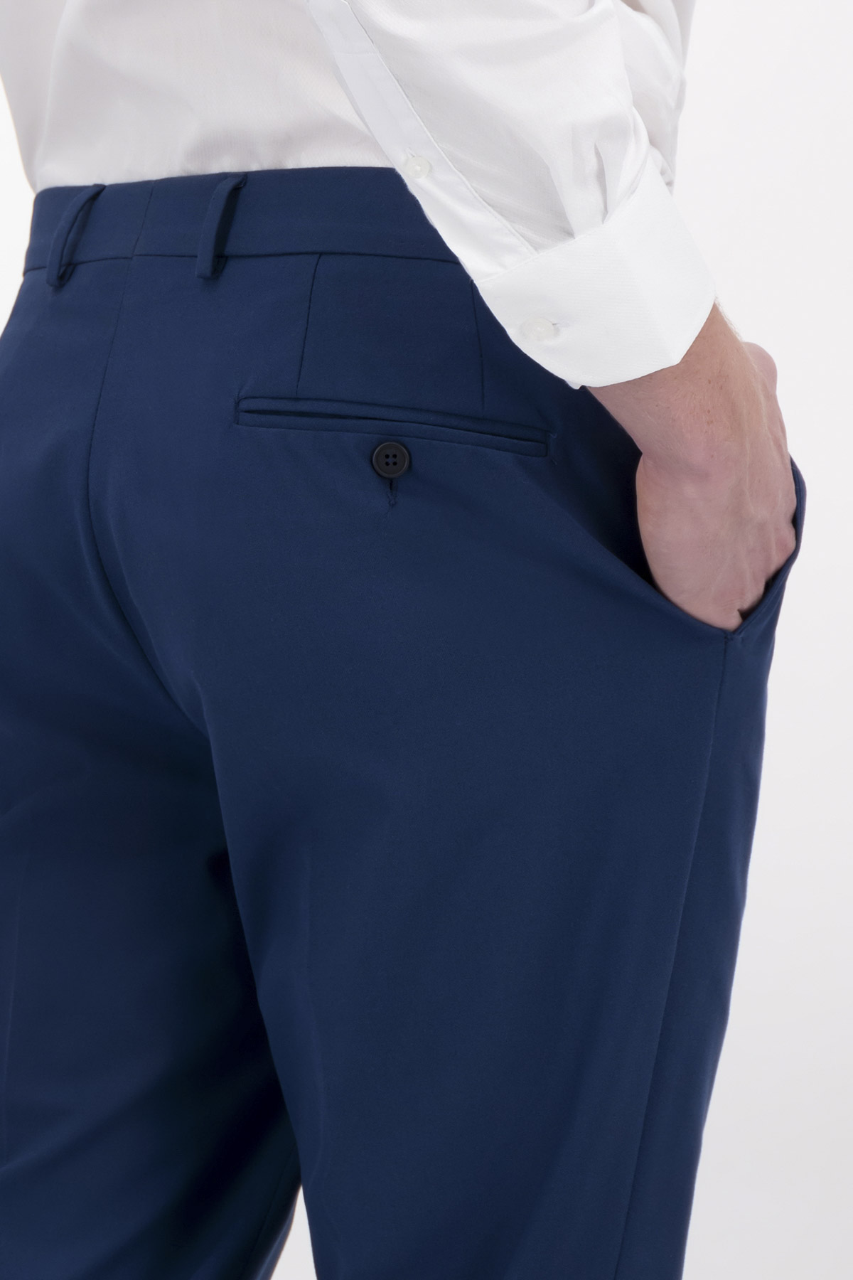PANTALÓN MODERN FIT SONNETI image number 3
