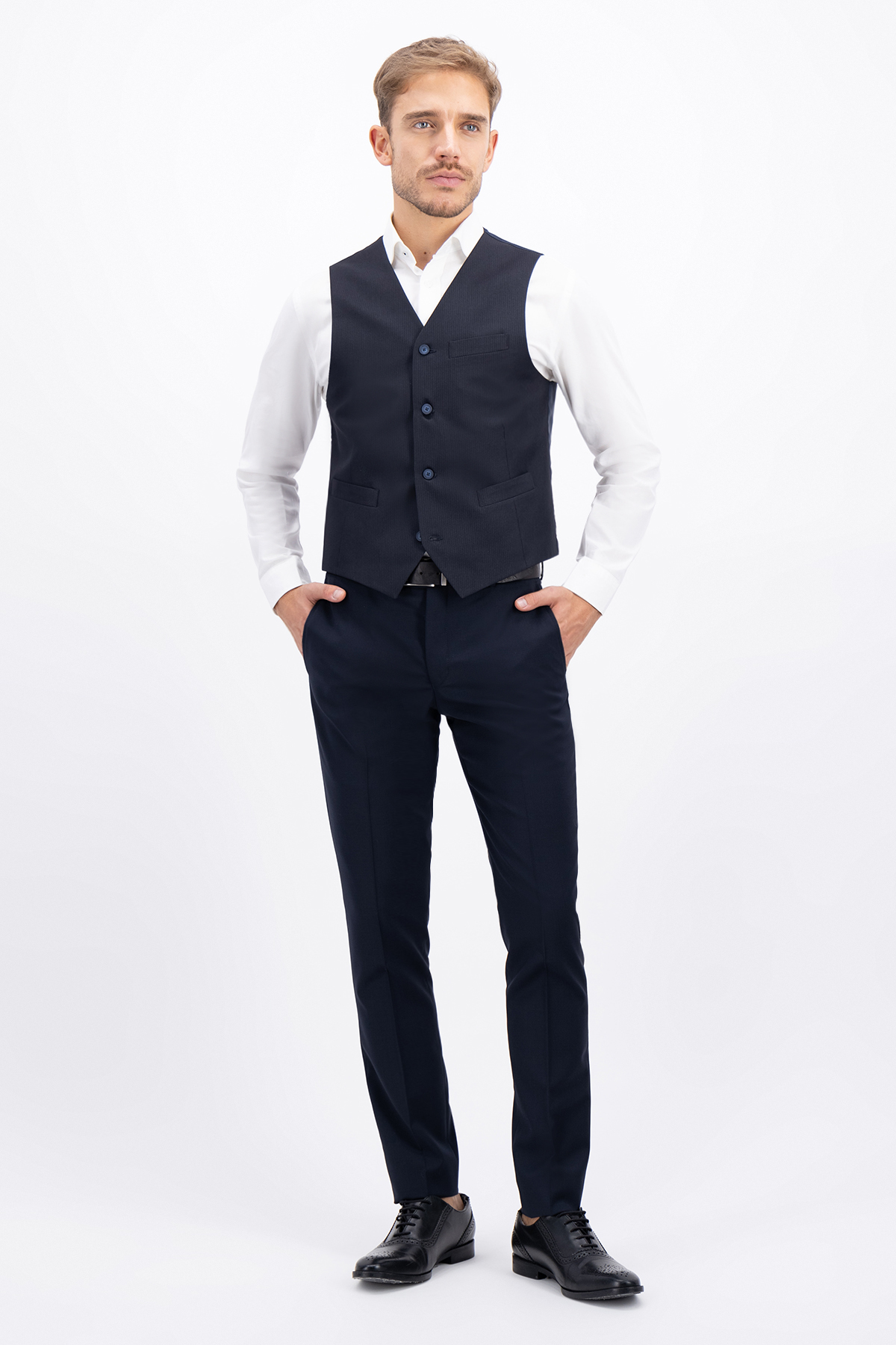 CHALECO VESTIR CONTEMPORARY FIT SONNETI