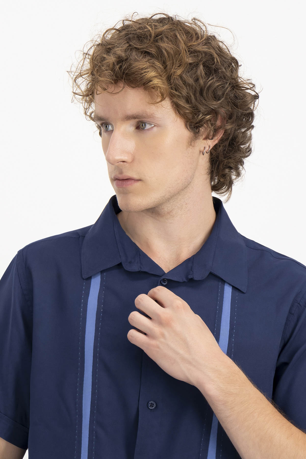 GUAYABERA CASUAL CONTEMPORARY FIT GUAYAHABANA image number 2