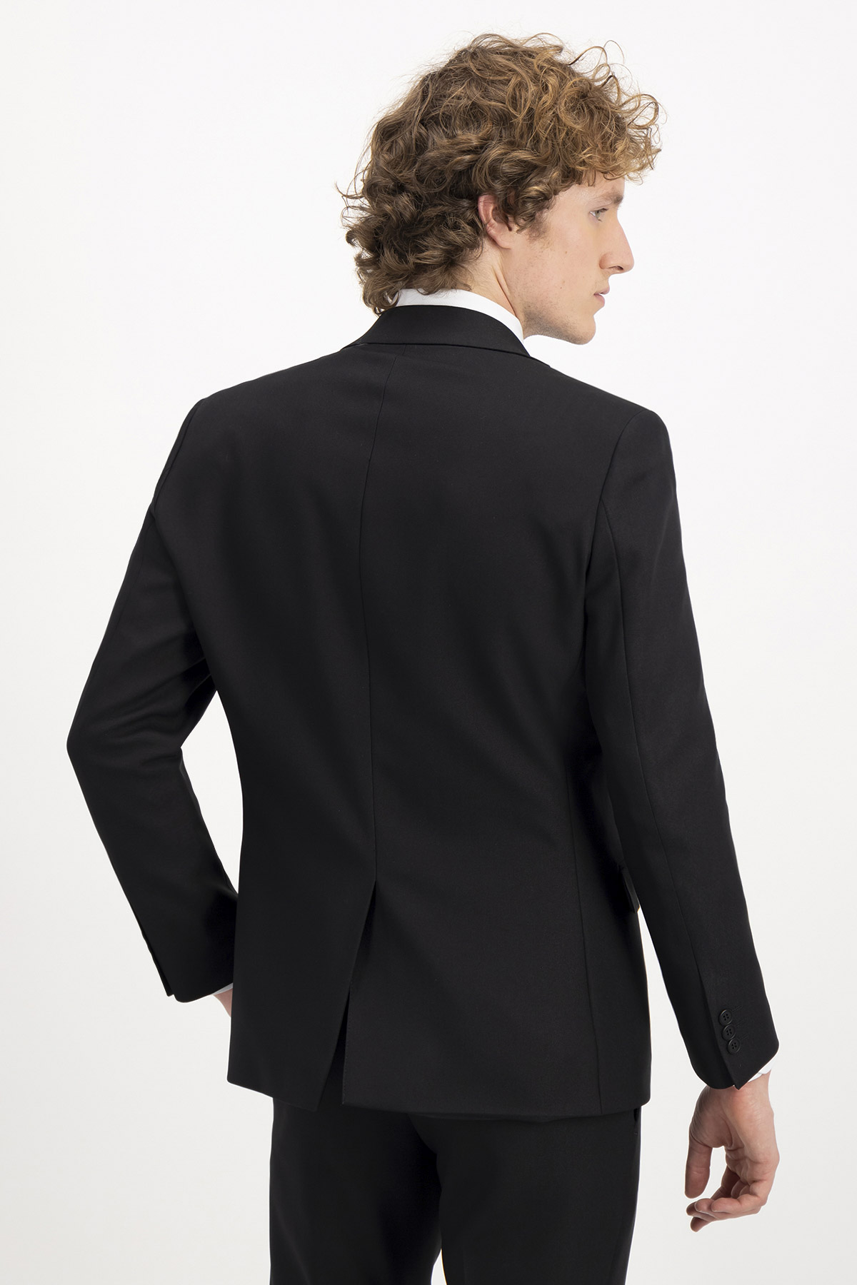 TRAJE WASHABLE SLIM FIT SONNETI image number 2