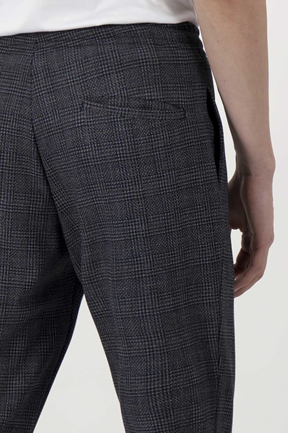 Pantalón Formal Separate Slim Fit Lmental image number 3