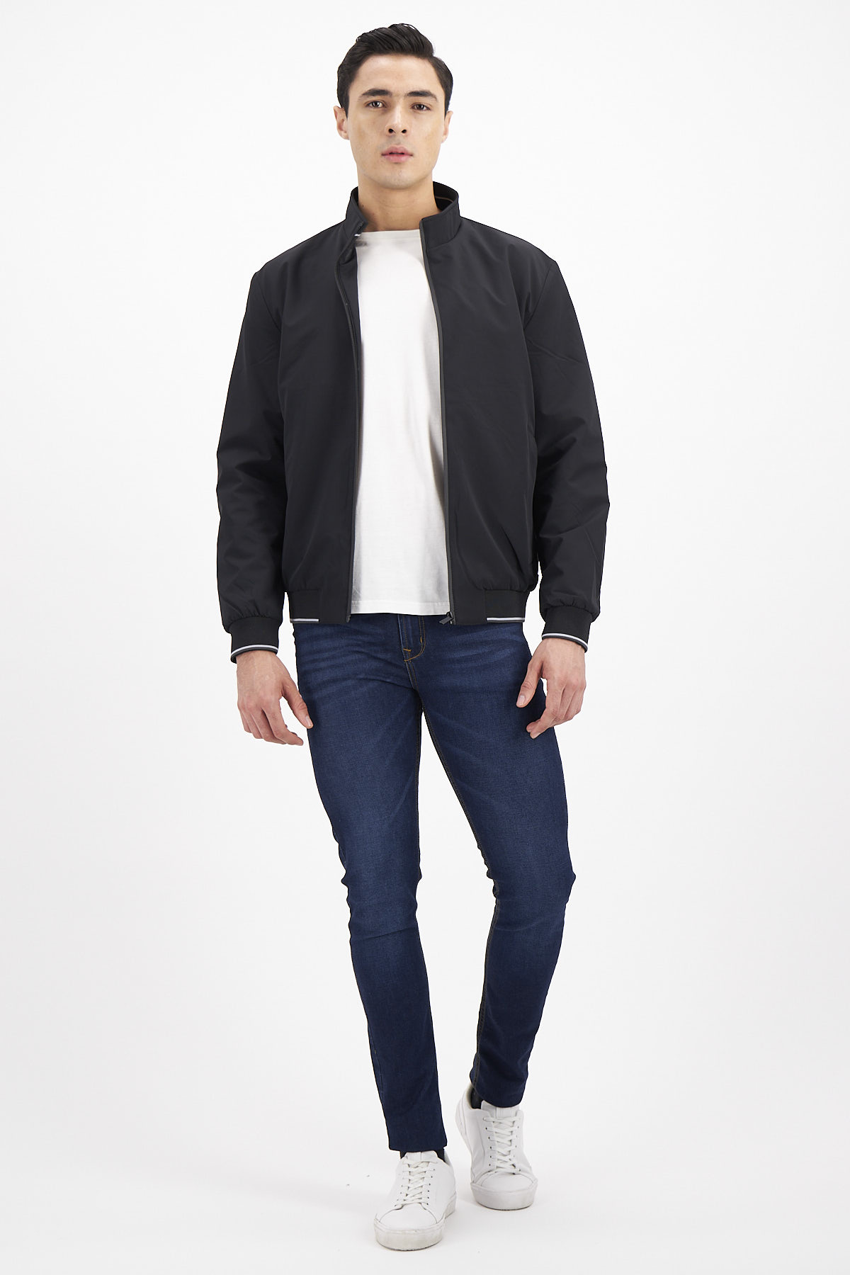 CHAMARRA CONTEMPORARY FIT ROYALTON image number 0