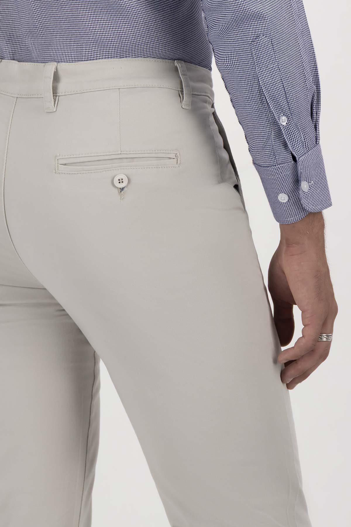 Pantalón Casual Slim Fit Lmental image number 3