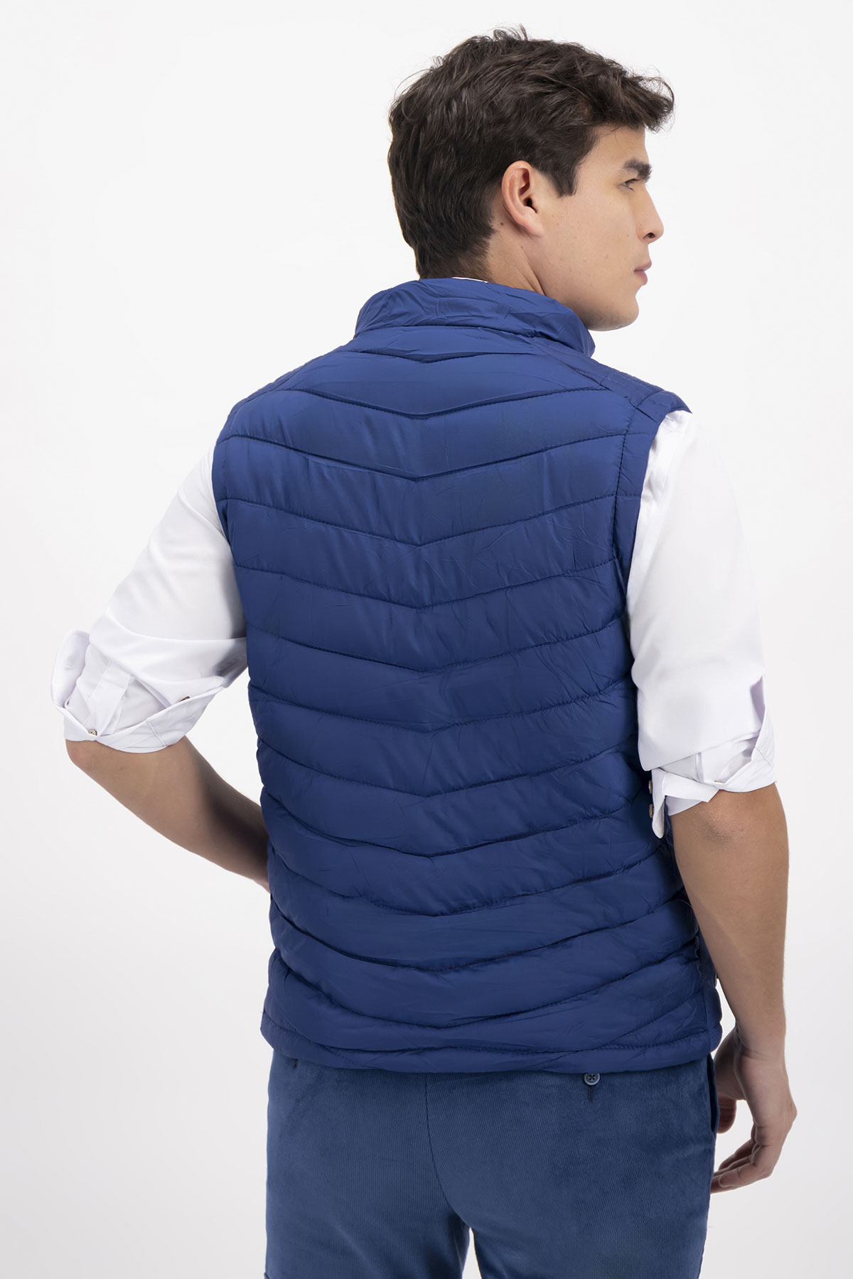 CHALECO CASUAL SLIM FIT SONNETI image number 2