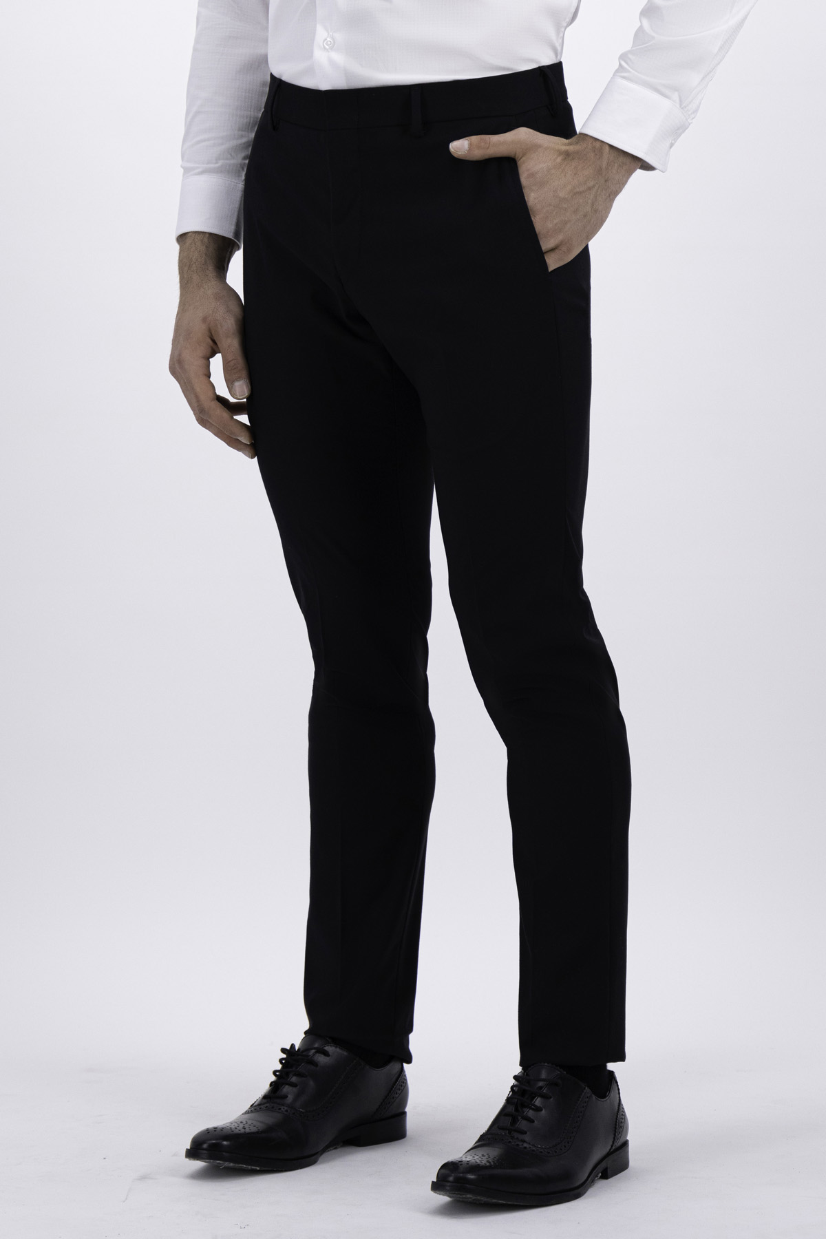 PANTALÓN SEPARATE BAMBOO FIBER NEGRO SLIM FIT LMENTAL image number 1