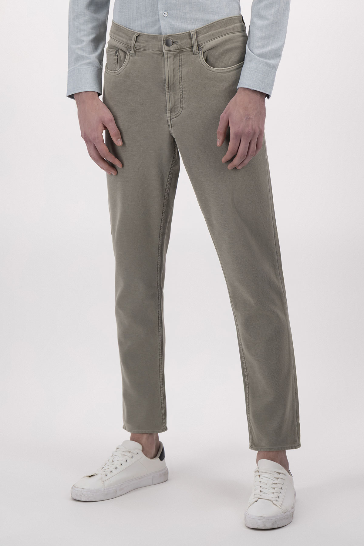 PANTALÓN CASUAL CONTEMPORARY FIT LAMBERTI image number 0