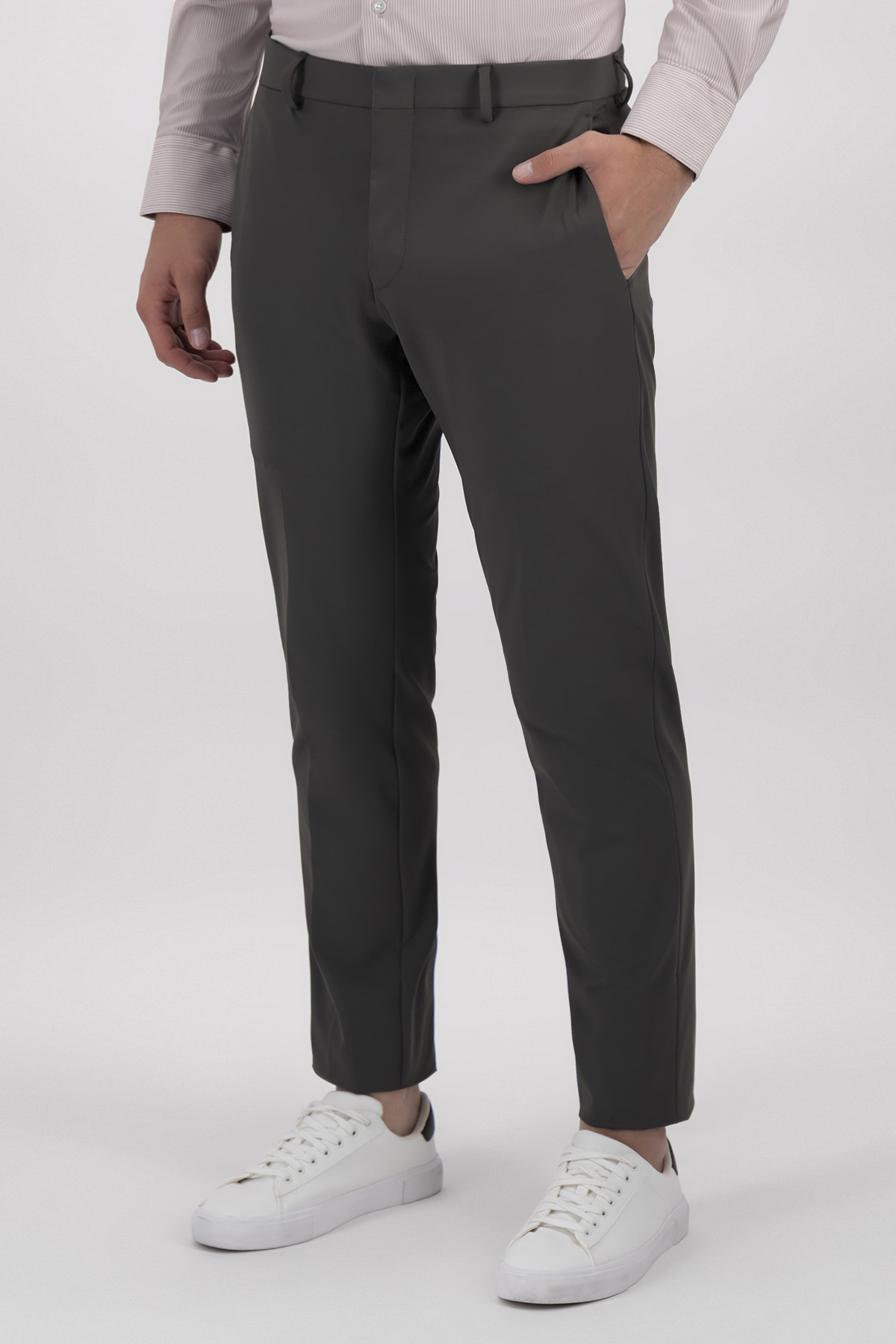 Pantalón Formal Move Slim Fit Lmental image number 2