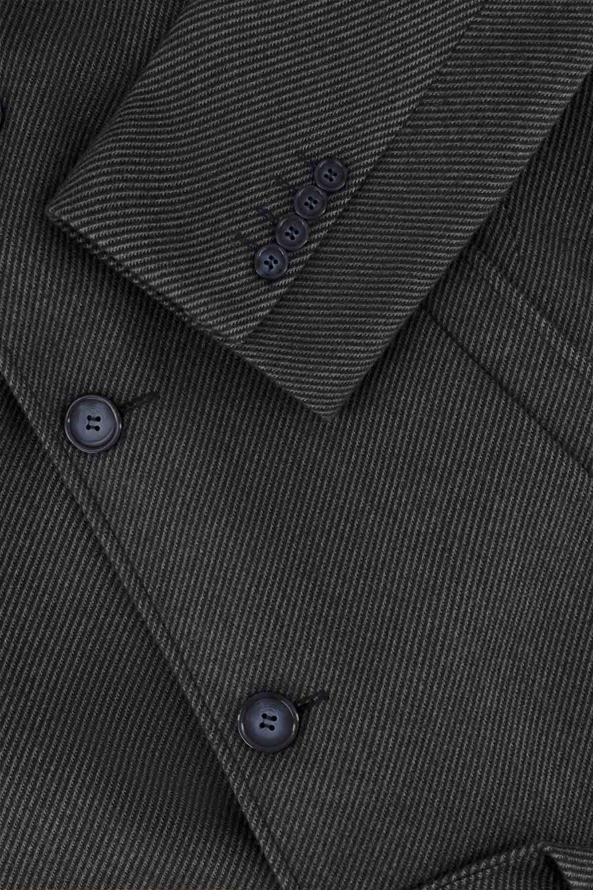 Abrigo Slim image number 4