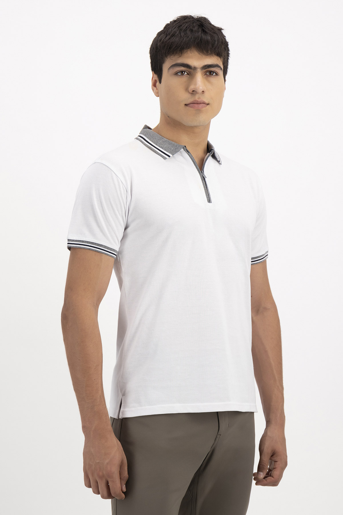 PLAYERA TIPO POLO CASUAL SLIM FIT LMENTAL image number 0