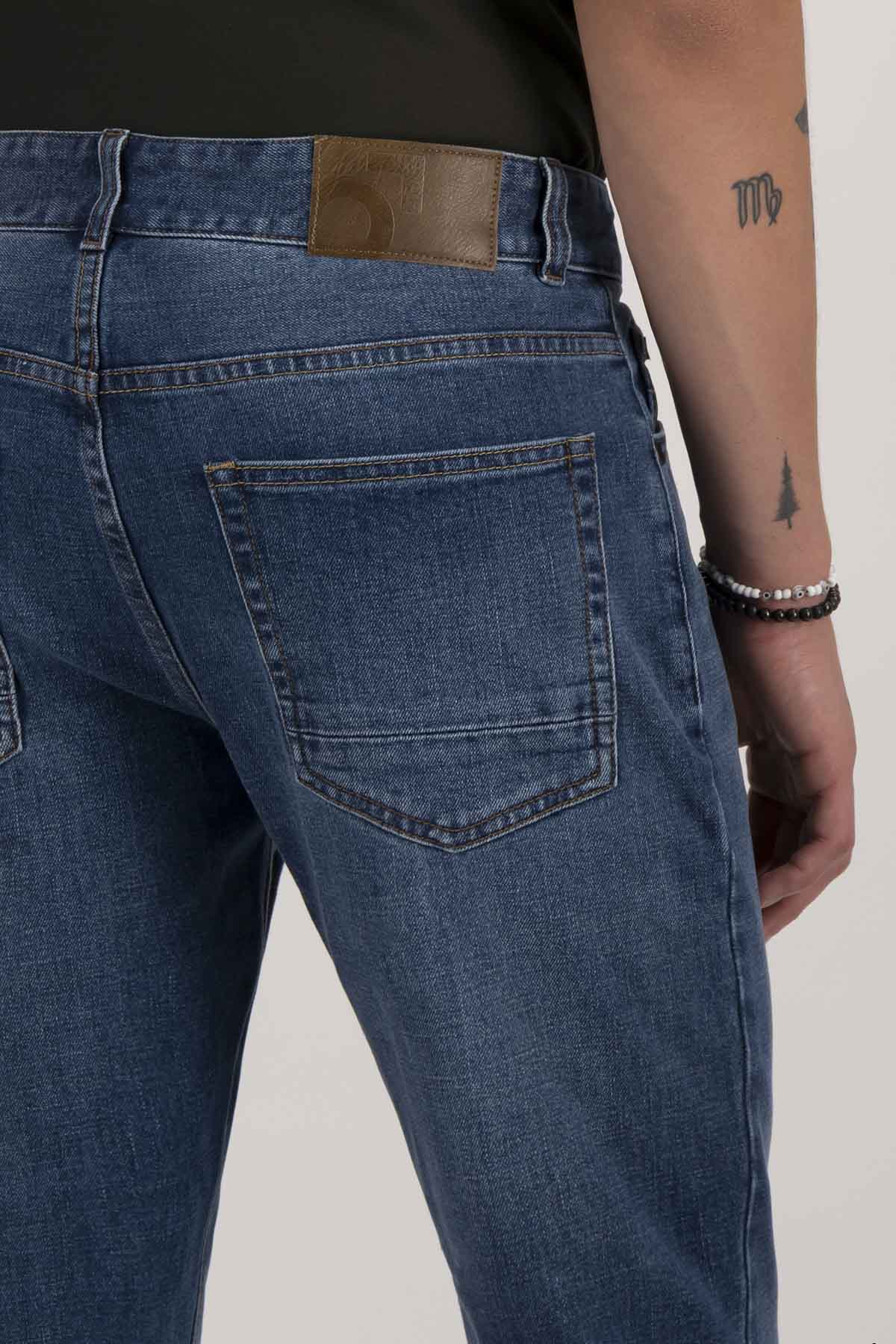 Jeans Casual Modern image number 3