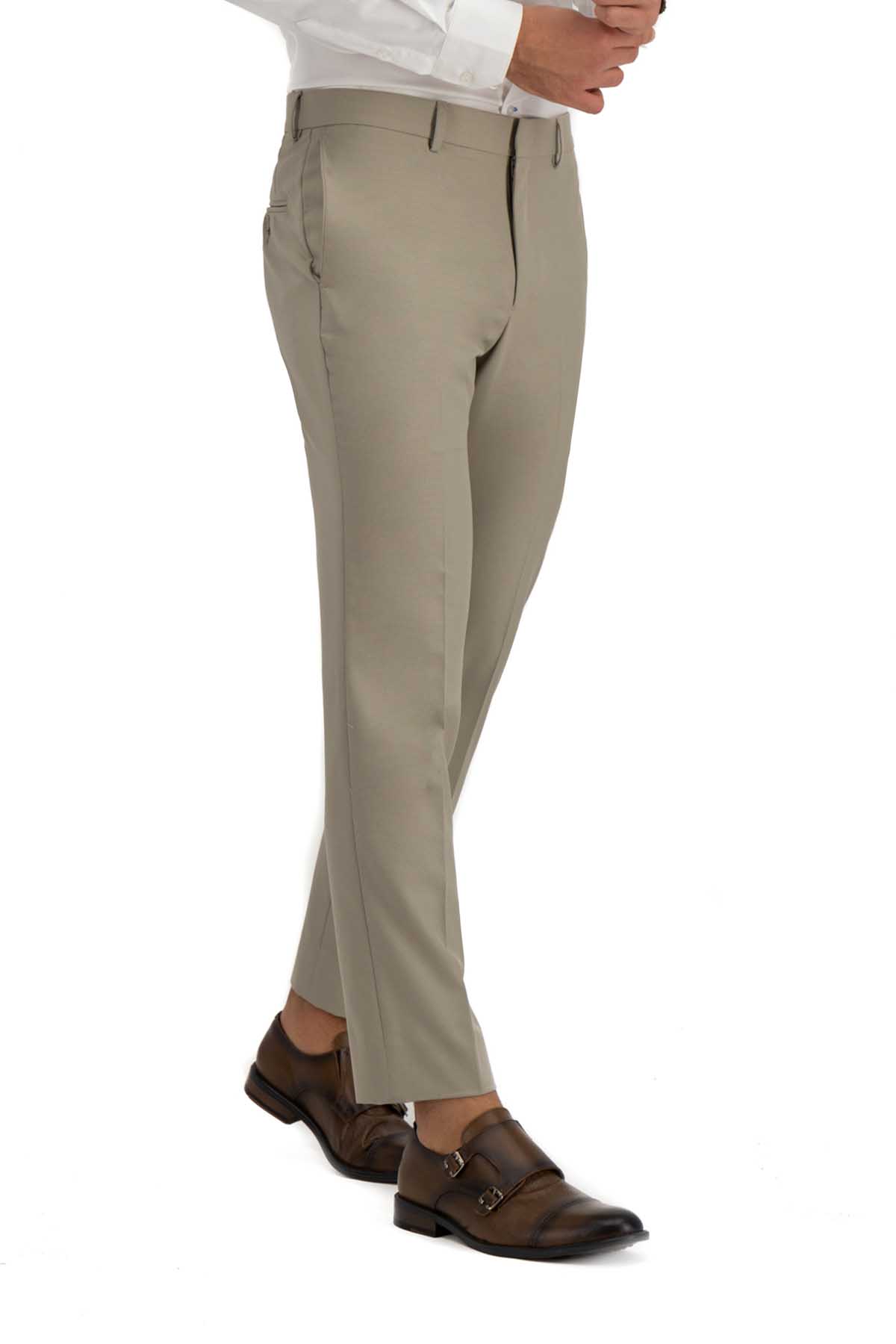 PANTALON VESTIR CAFÉ SONNETI UO image number 2