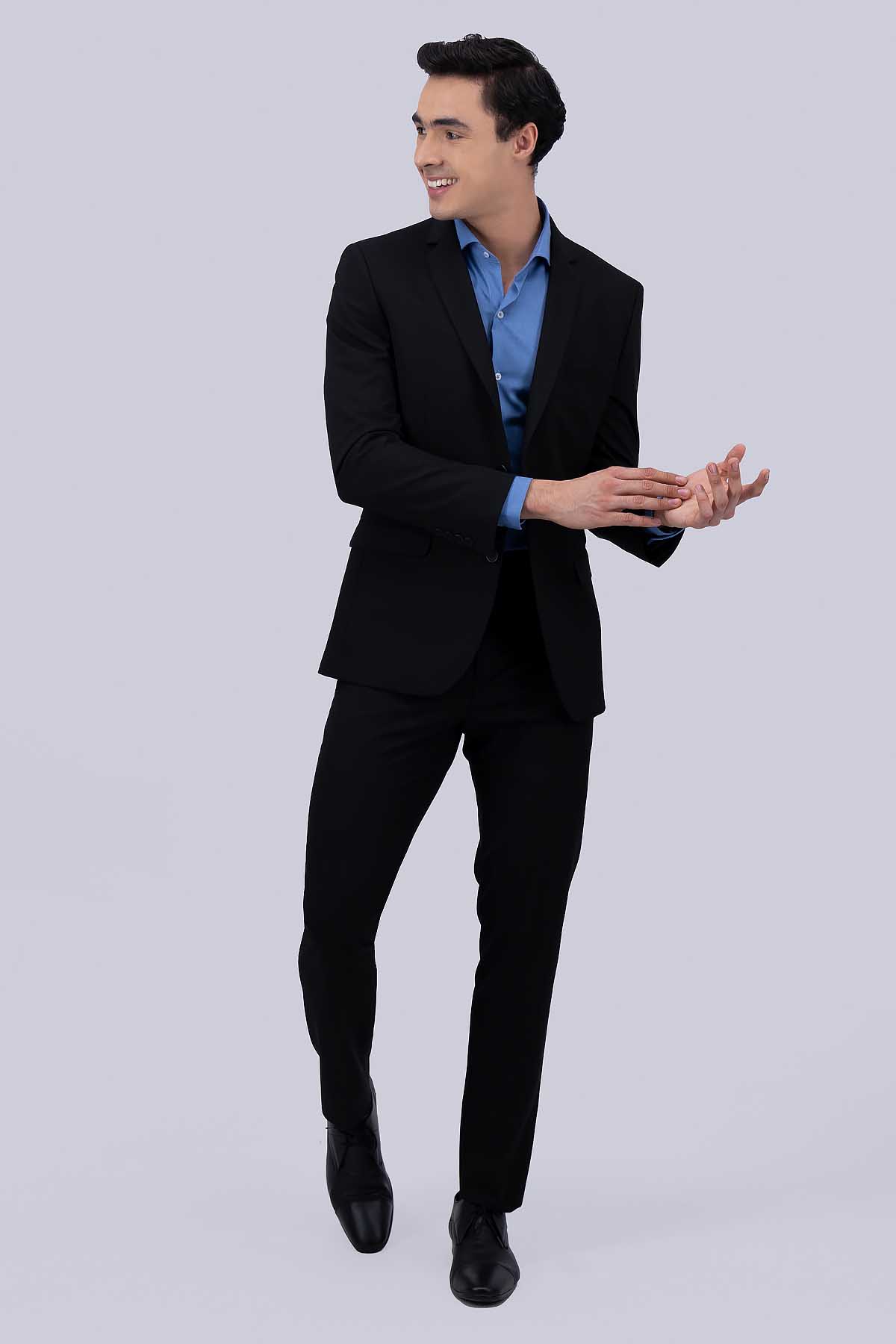SACO SEPARATE NEGRO SLIM FIT LMENTAL image number 0
