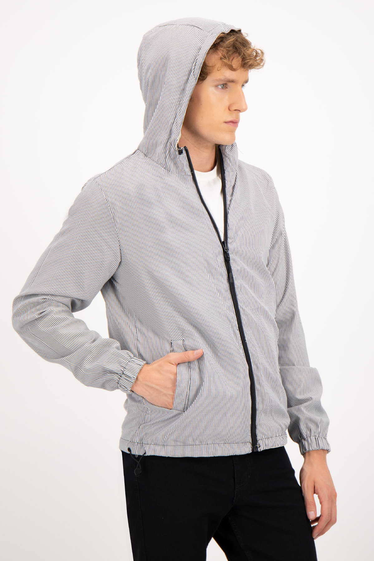 CHAMARRA CASUAL REVERSIBLE SLIM FIT LMENTAL image number 3