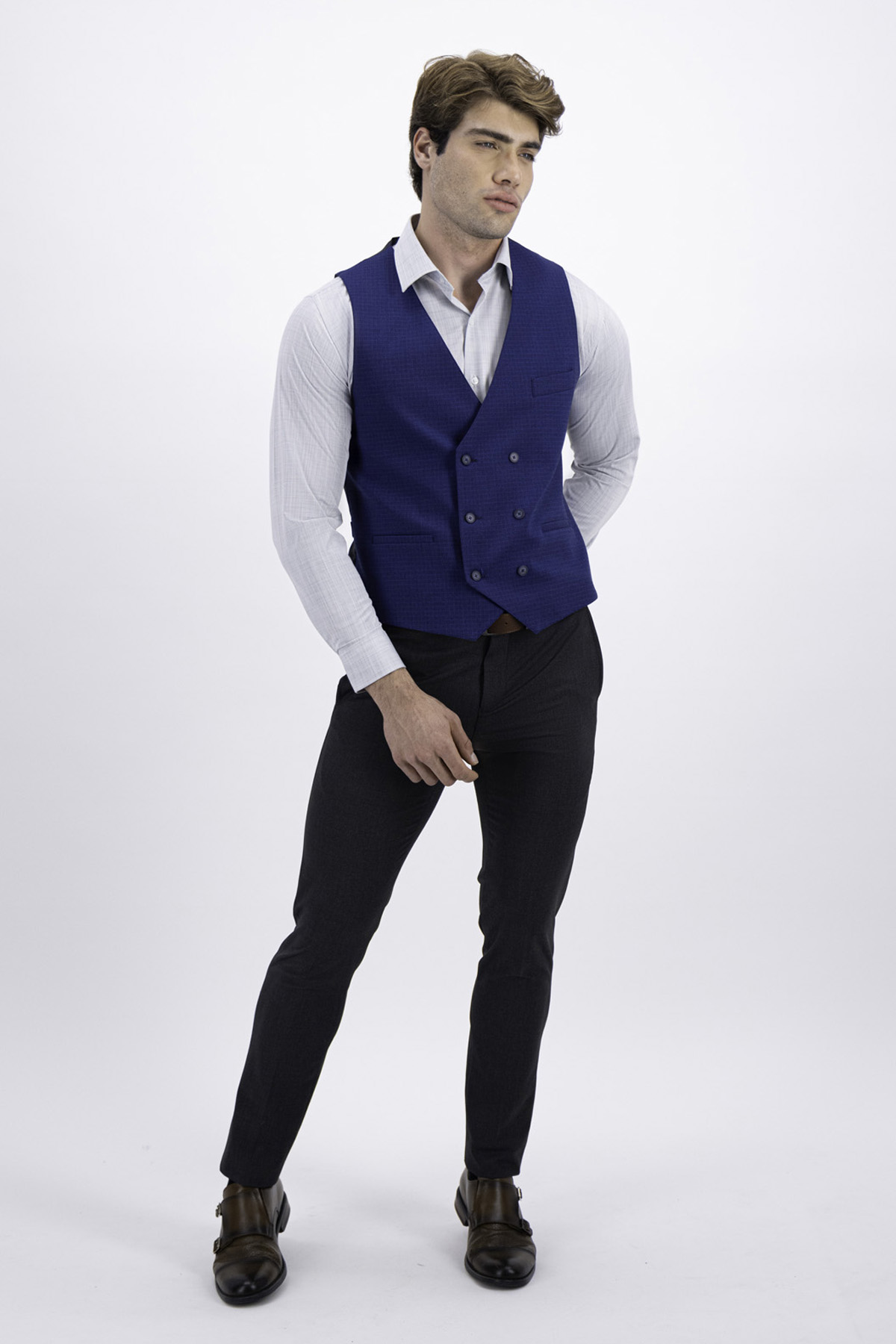 CHALECO VESTIR AZUL COBALTO SLIM FIT LMENTAL image number 0