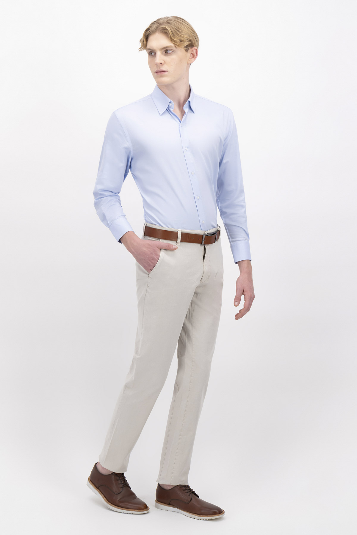 PANTALÓN CASUAL SLIM FIT LMENTAL image number 2