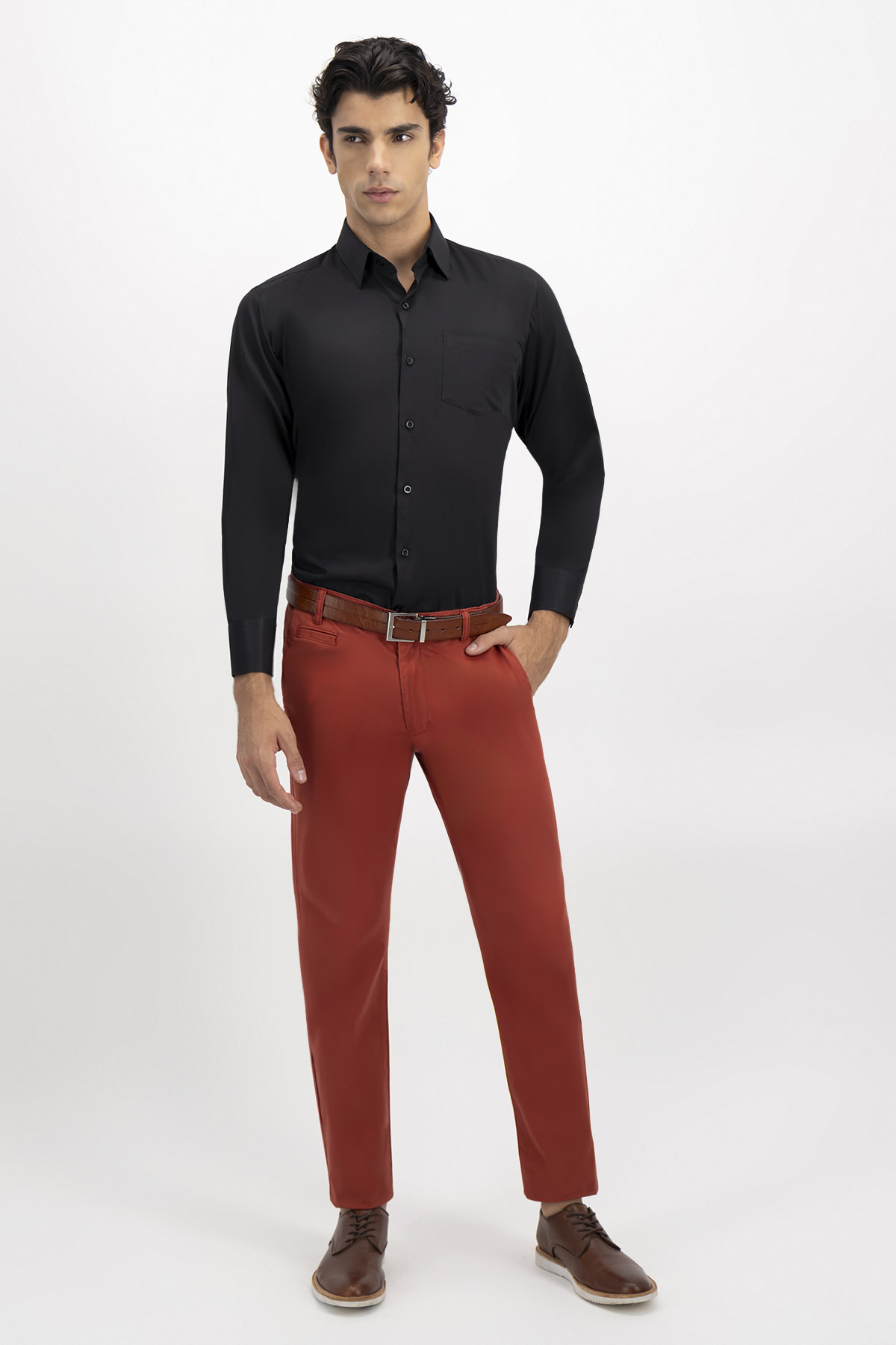 PANTALÓN CASUAL SLIM FIT LMENTAL image number 2
