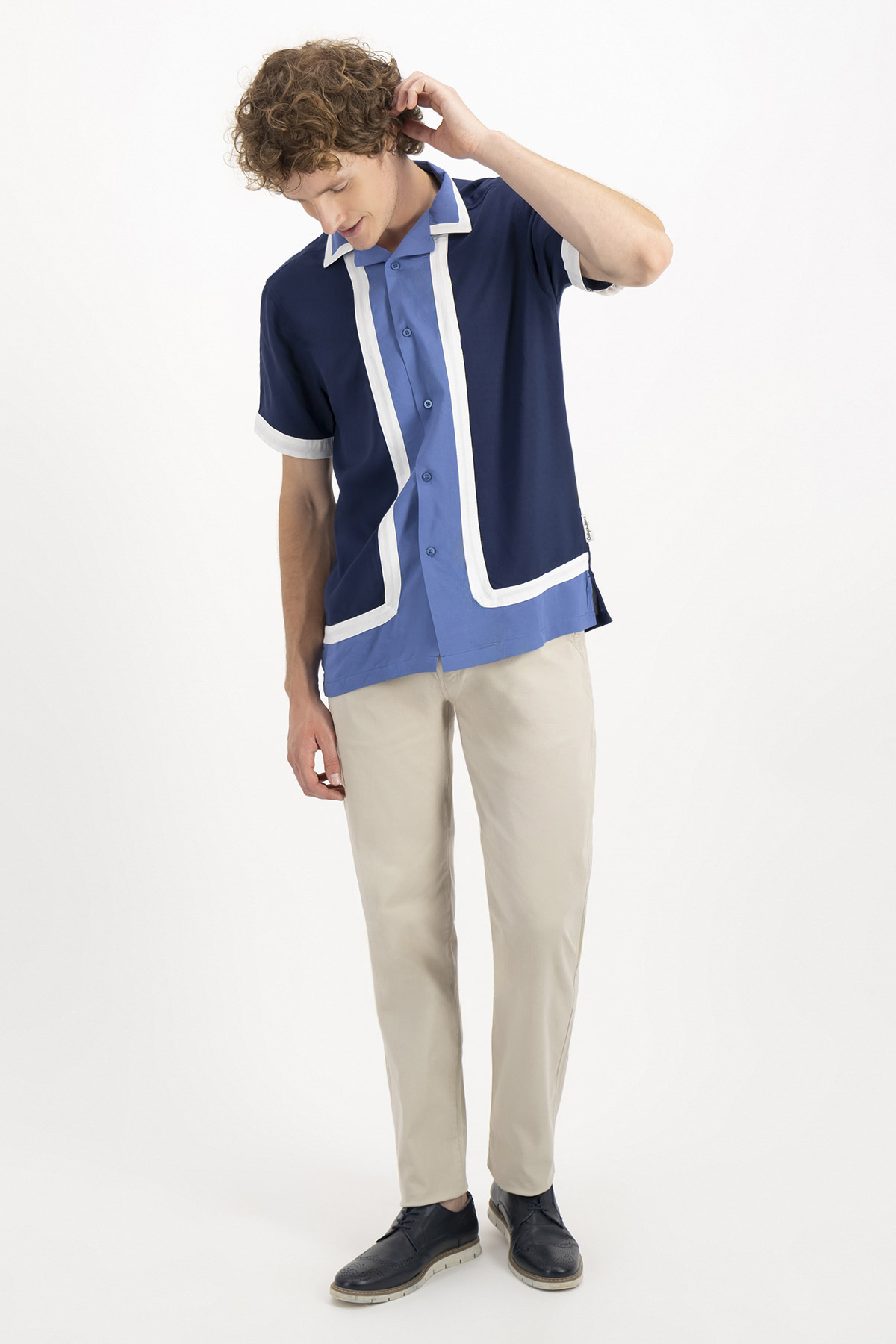 GUAYABERA CASUAL SLIM FIT GUAYAHABANA image number 3