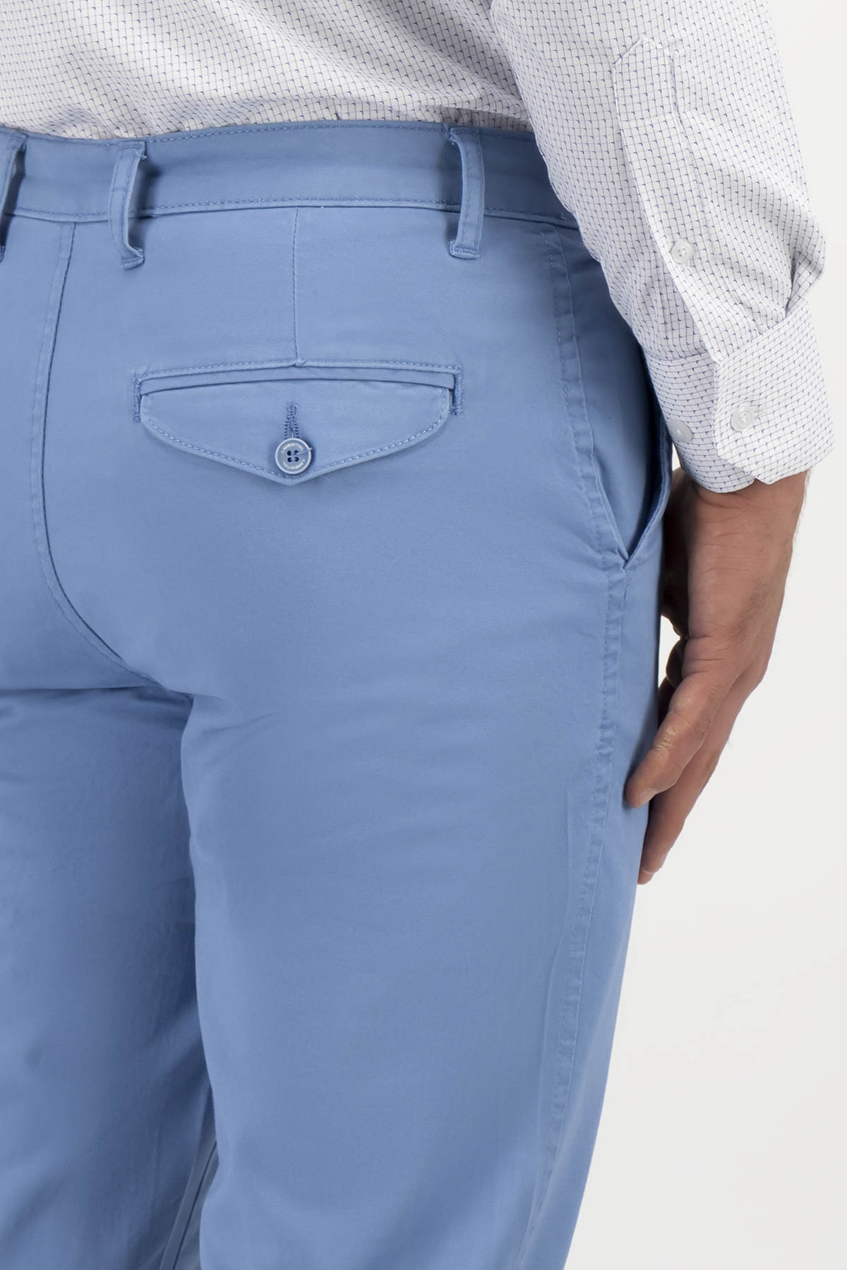Pantalón Casual Slim Fit image number 3