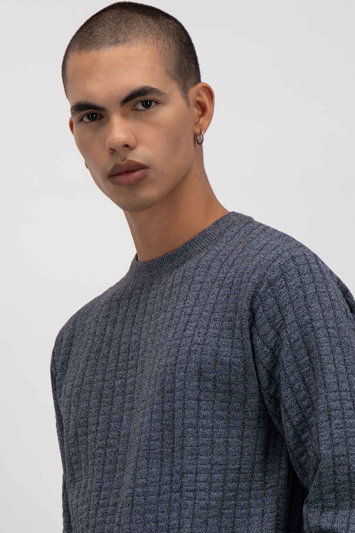 SUÉTER CONTEMPORARY FIT SONNETI image number 3