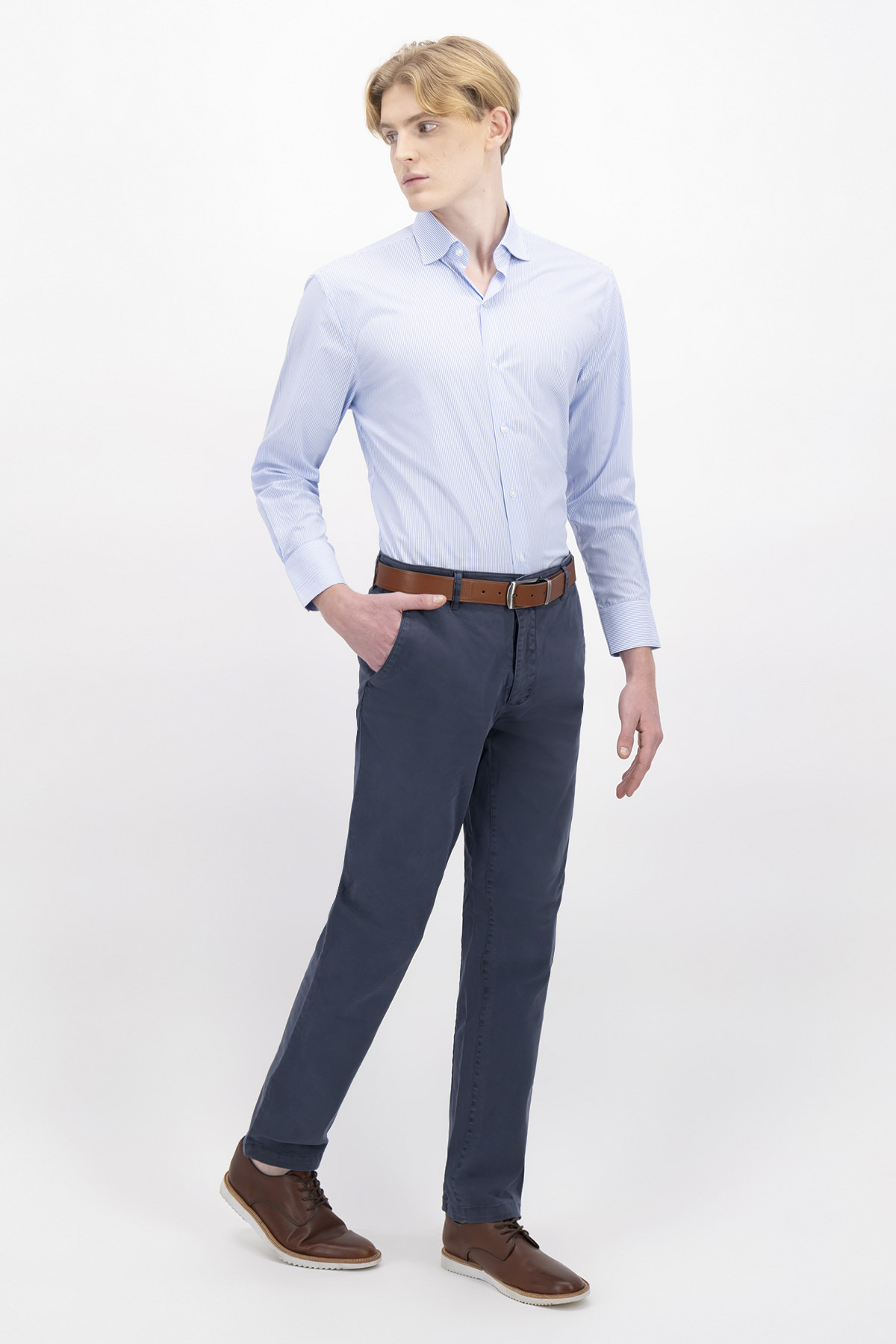 Camisa Formal Non Iron Contemporary Fit image number 3