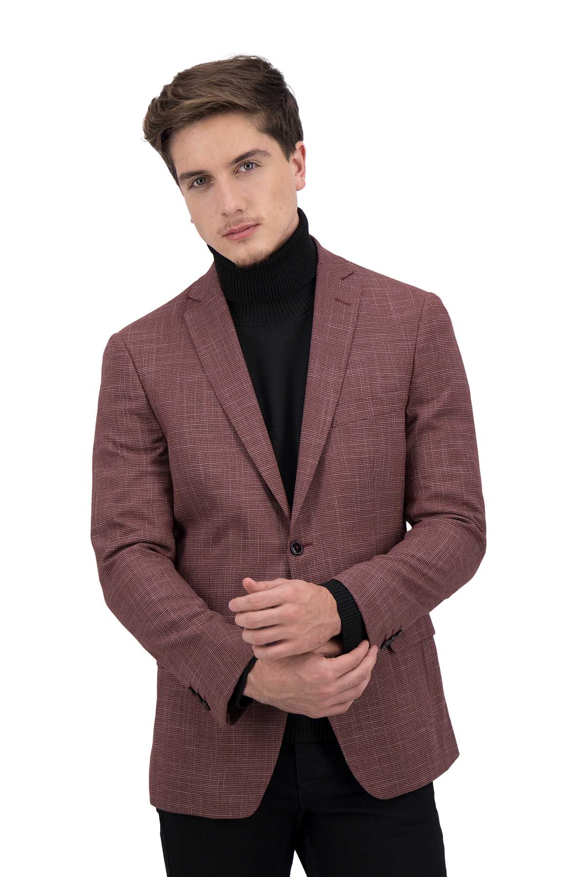 SACO SPORT ROJO SLIM FIT LMENTAL image number 0