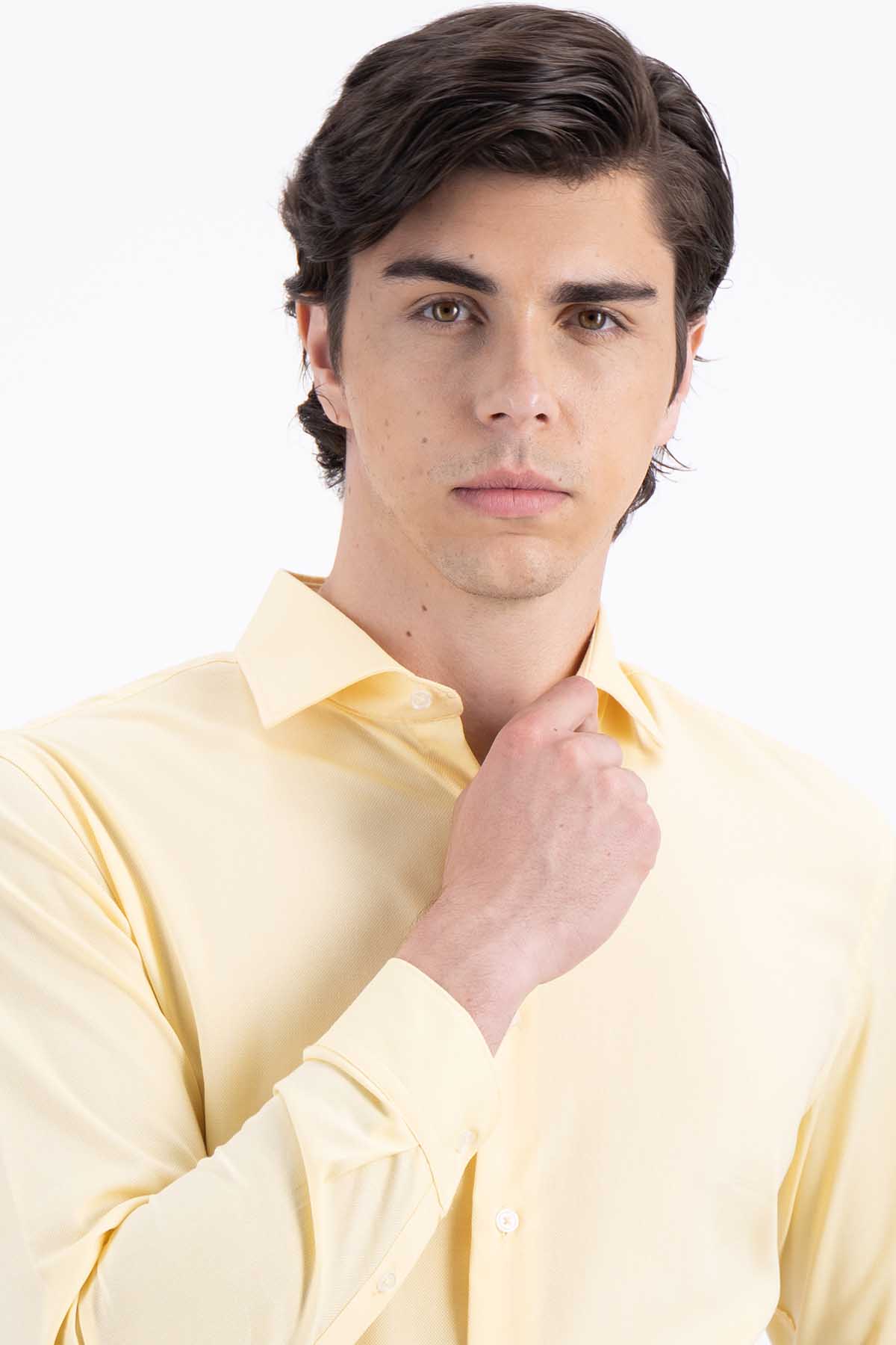 CAMISA AMARILLO SLIM FIT LMENTAL image number 2