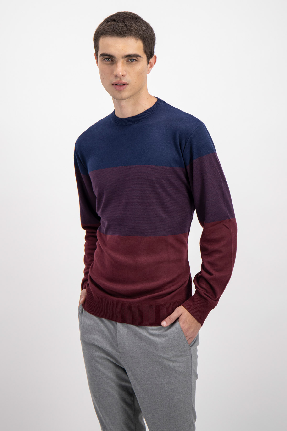 SUÉTER CONTEMPORARY FIT SONNETI image number 1