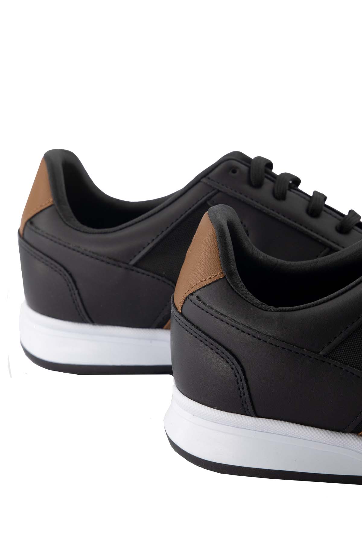 Tenis Mens Fashion image number 3