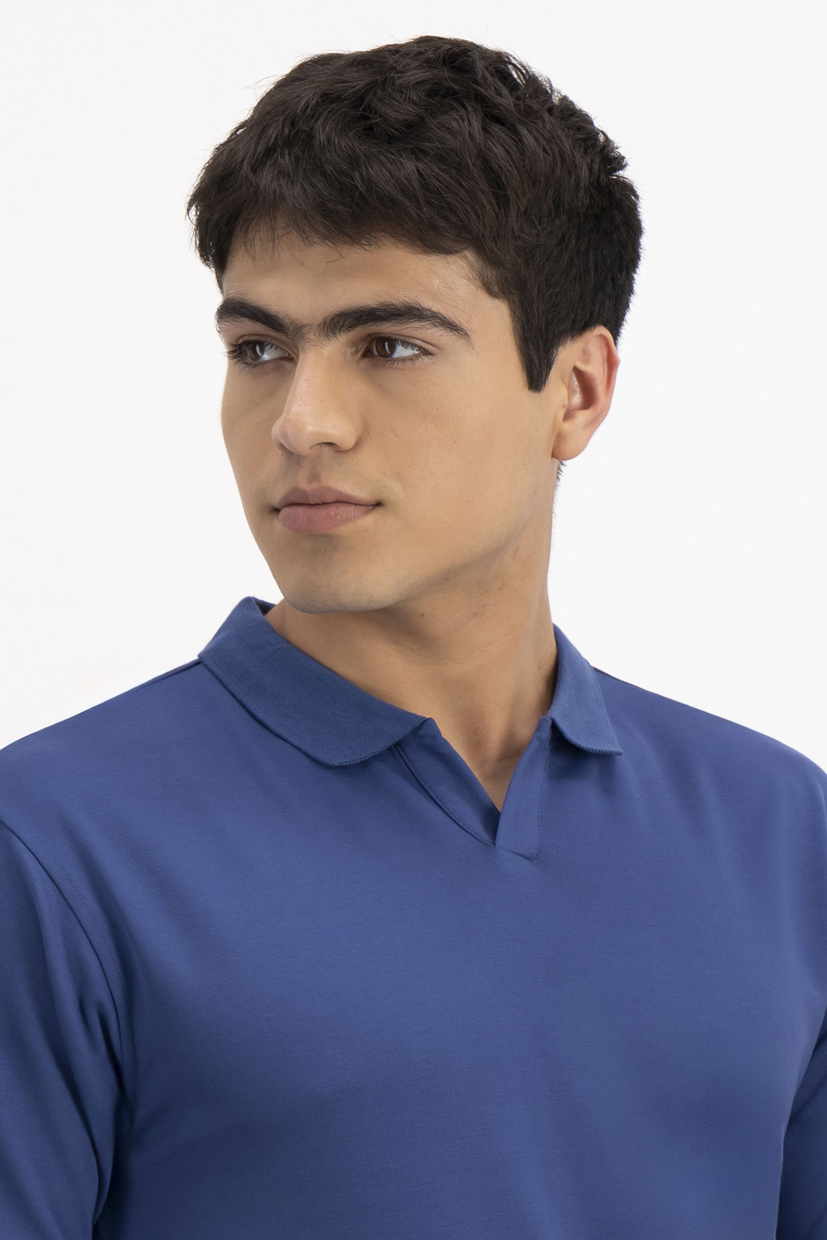 PLAYERA TIPO POLO CASUAL SLIM FIT LMENTAL image number 2