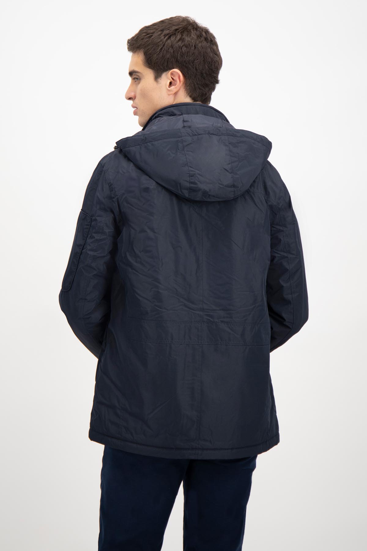 CHAMARRA MODERN FIT ROYALTON image number 2