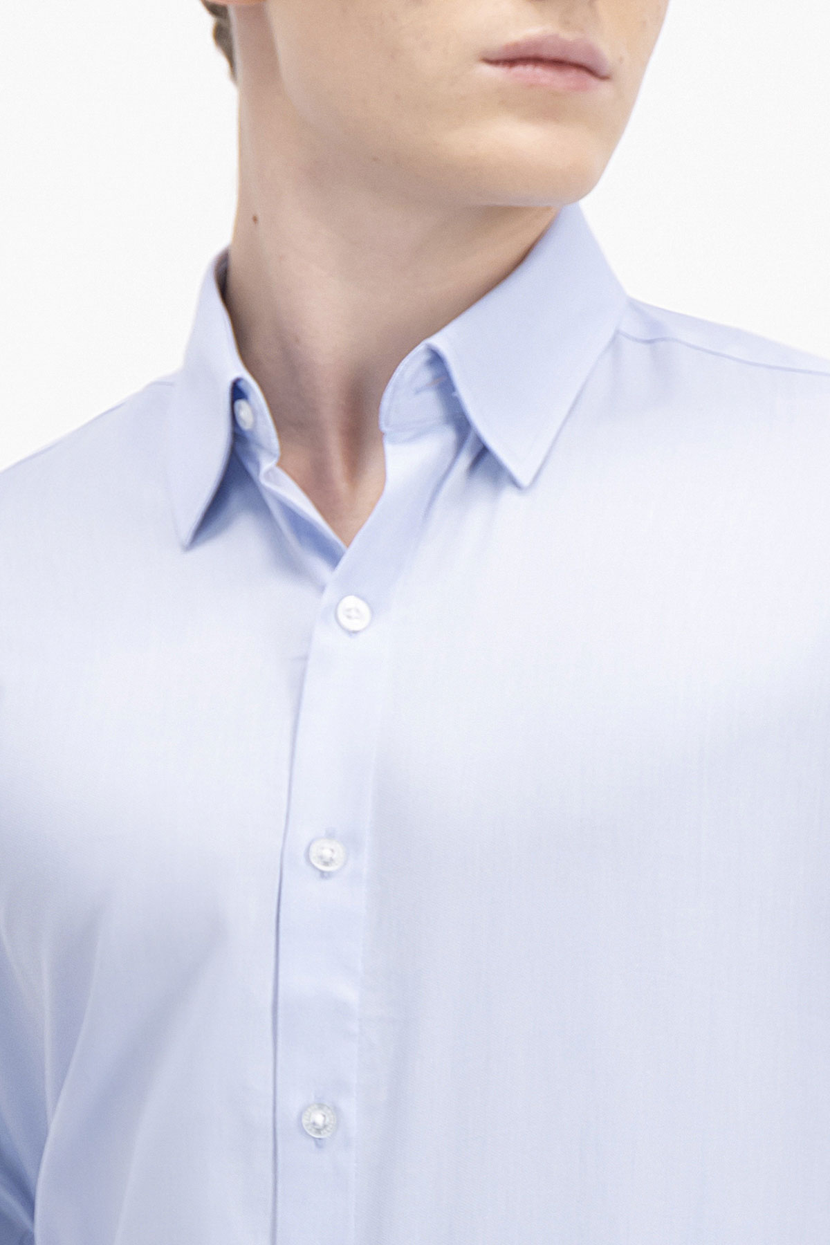 Camisa Formal Non Iron Contemporary Fit image number 2