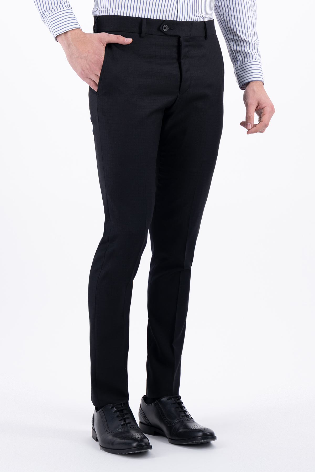 TRAJE NEGRO SLIM FIT LAMBERTI image number 3