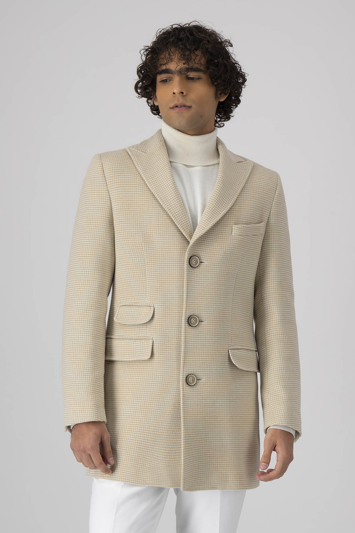 Abrigo Slim Fit Lmental image number 2