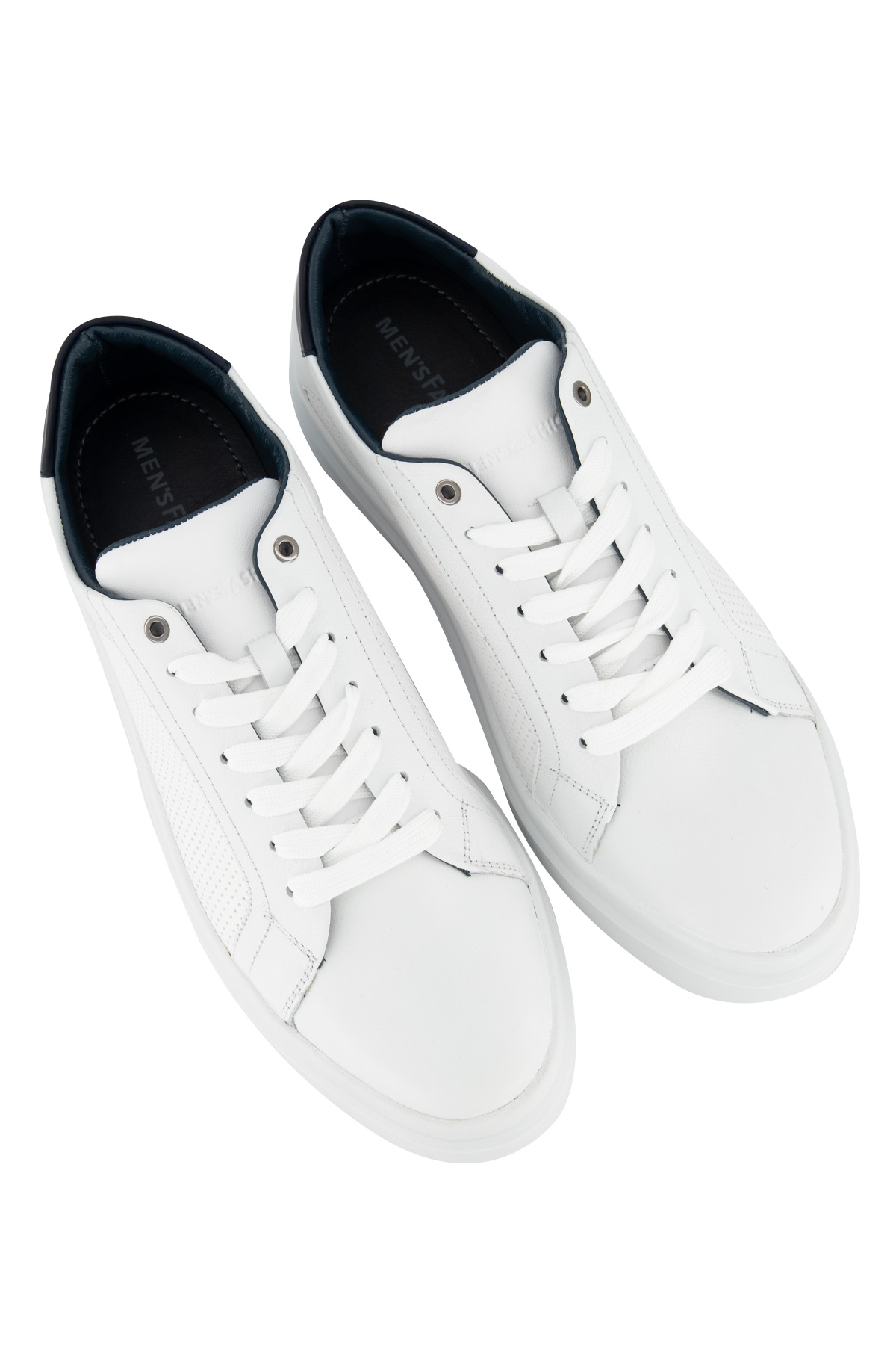 TENIS COLOR BLANCO MENS FASHION image number null