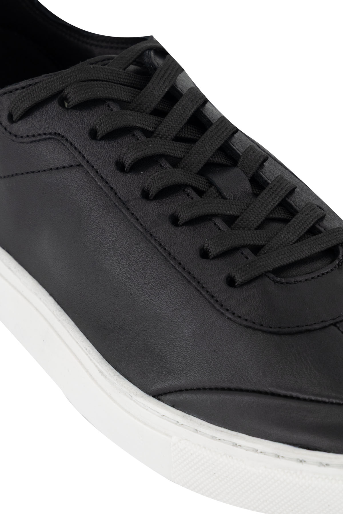 Tenis Mens Fashion image number 4