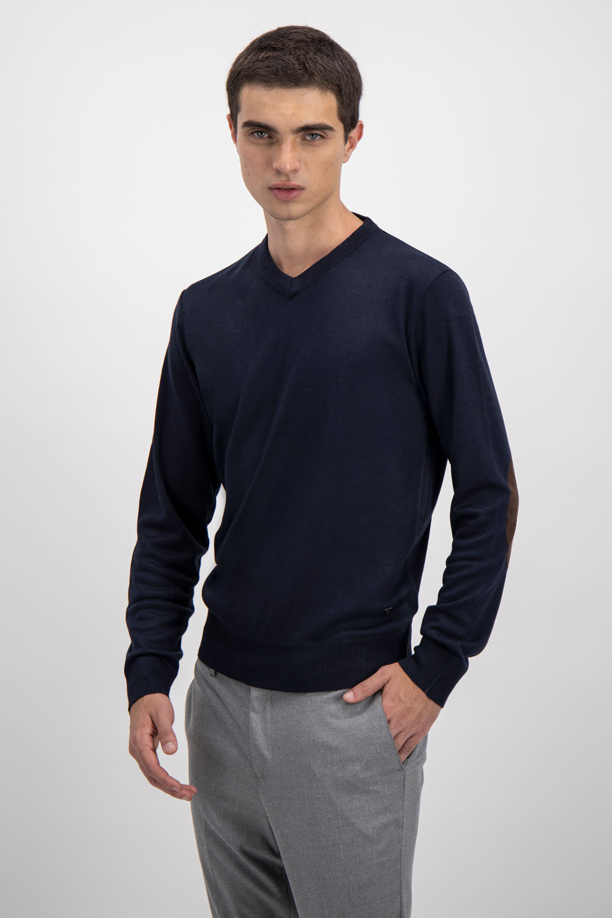 SUÉTER SLIM FIT LMENTAL