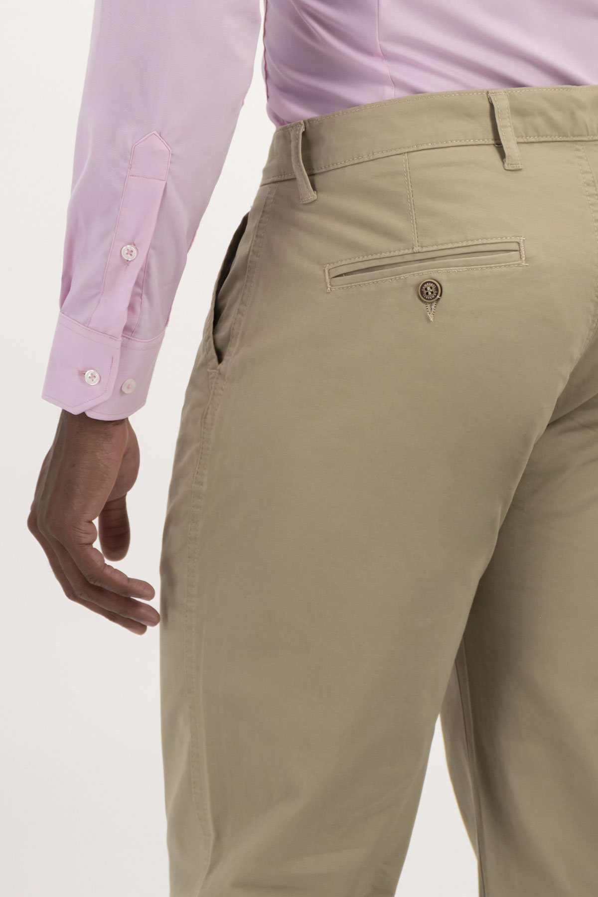 PANTALÓN CASUAL CONTEMPORARY FIT LAMBERTI image number 3
