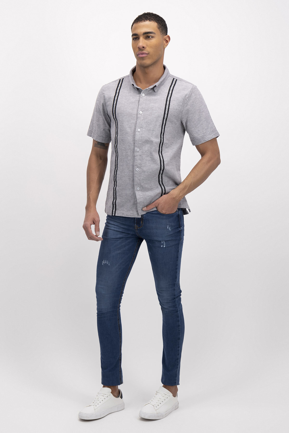 GUAYABERA CONTEMPORARY FIT GUAYAHABANA image number 3