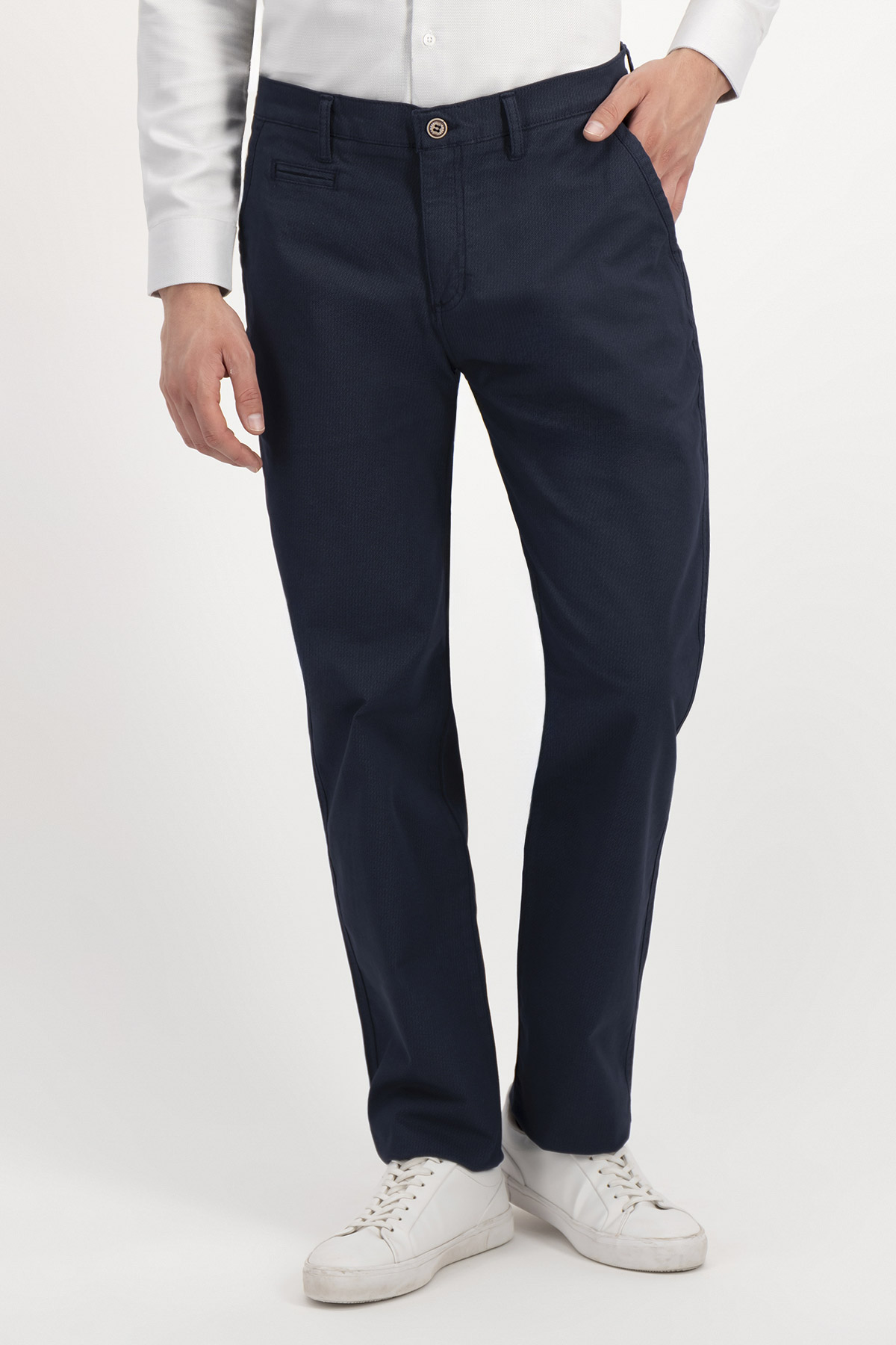 PANTALÓN CASUAL CONTEMPORARY FIT LAMBERTI image number 0