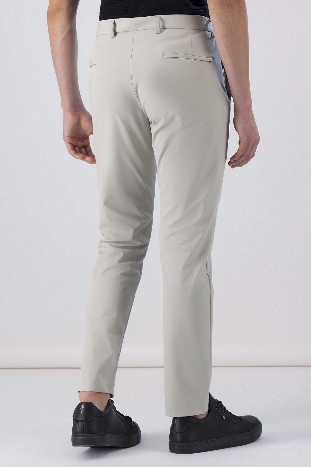 Pantalón Separate Move Slim Fit image number 4