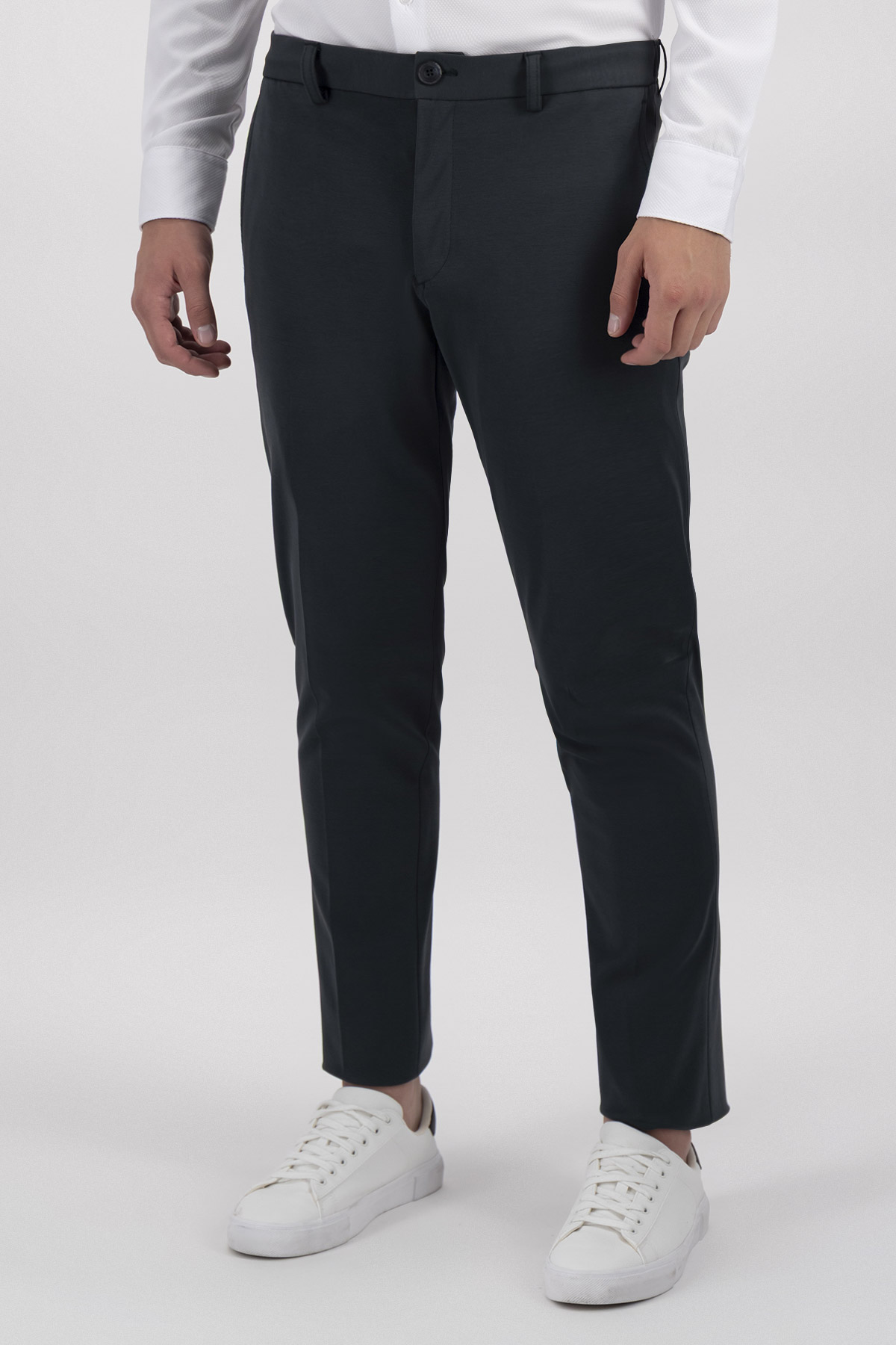 Pantalón Separate Move Slim Fit Lmental image number 2