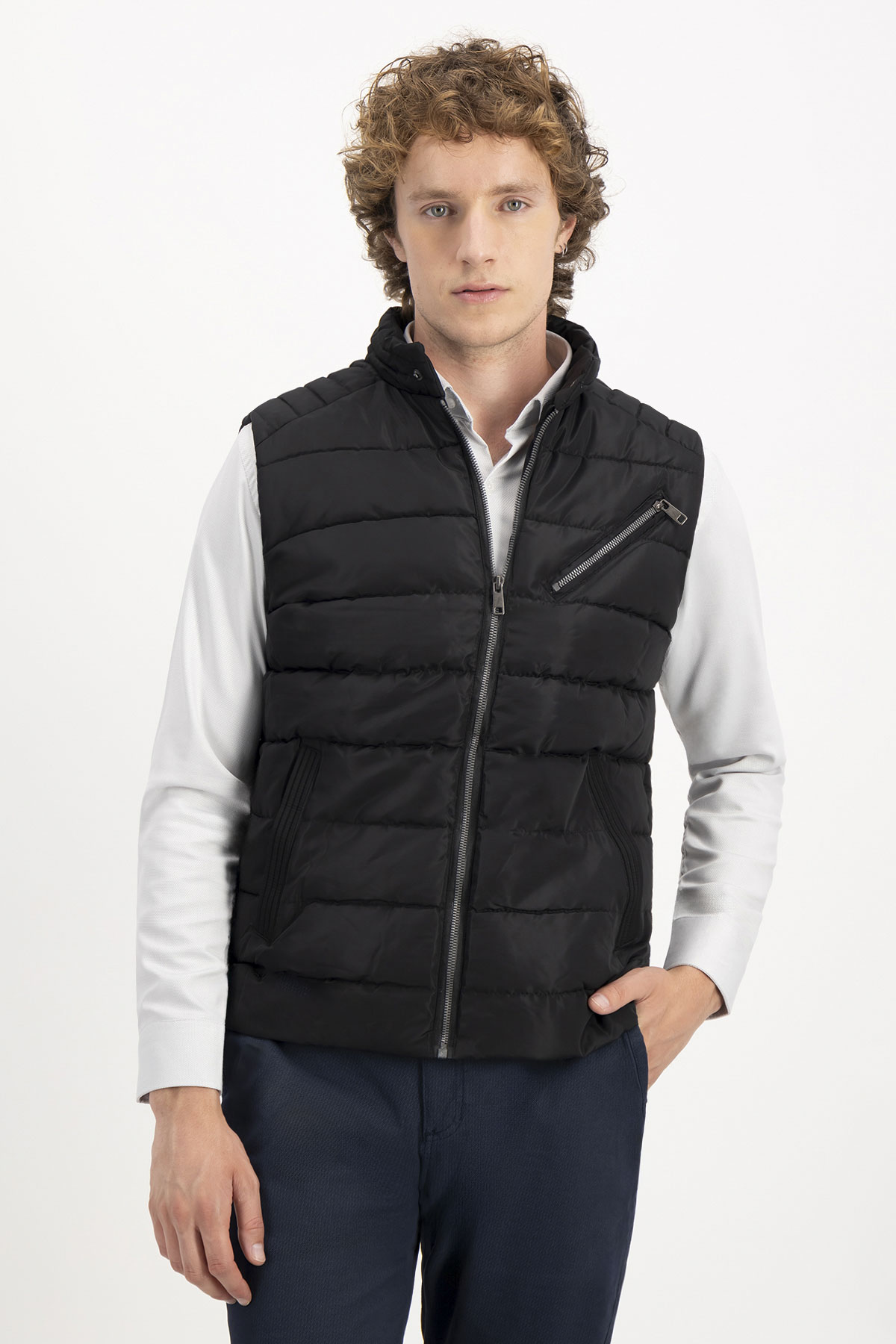 CHALECO CONTEMPORARY FIT ROYALTON image number 0