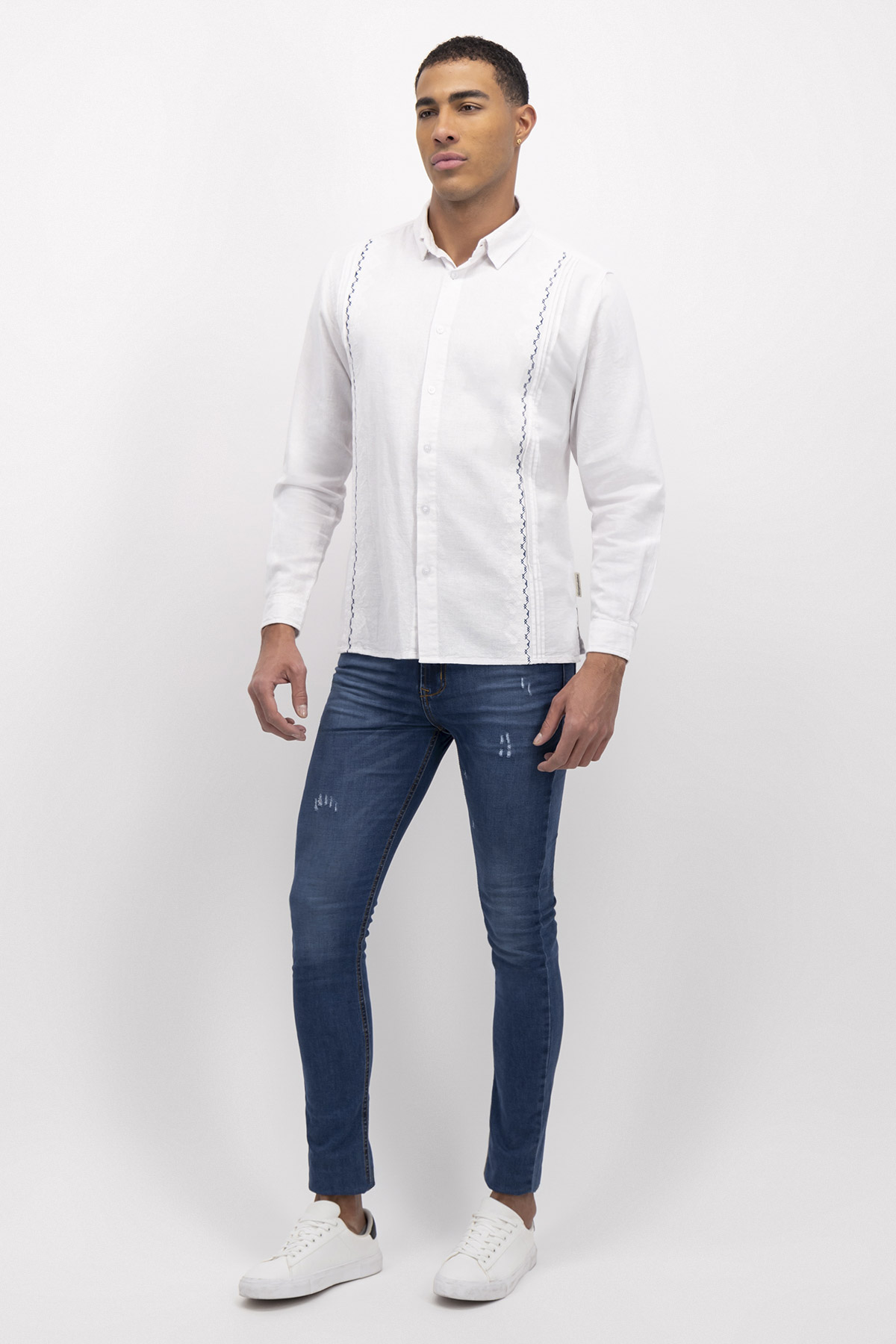 GUAYABERA CONTEMPORARY FIT GUAYAHABANA image number 3