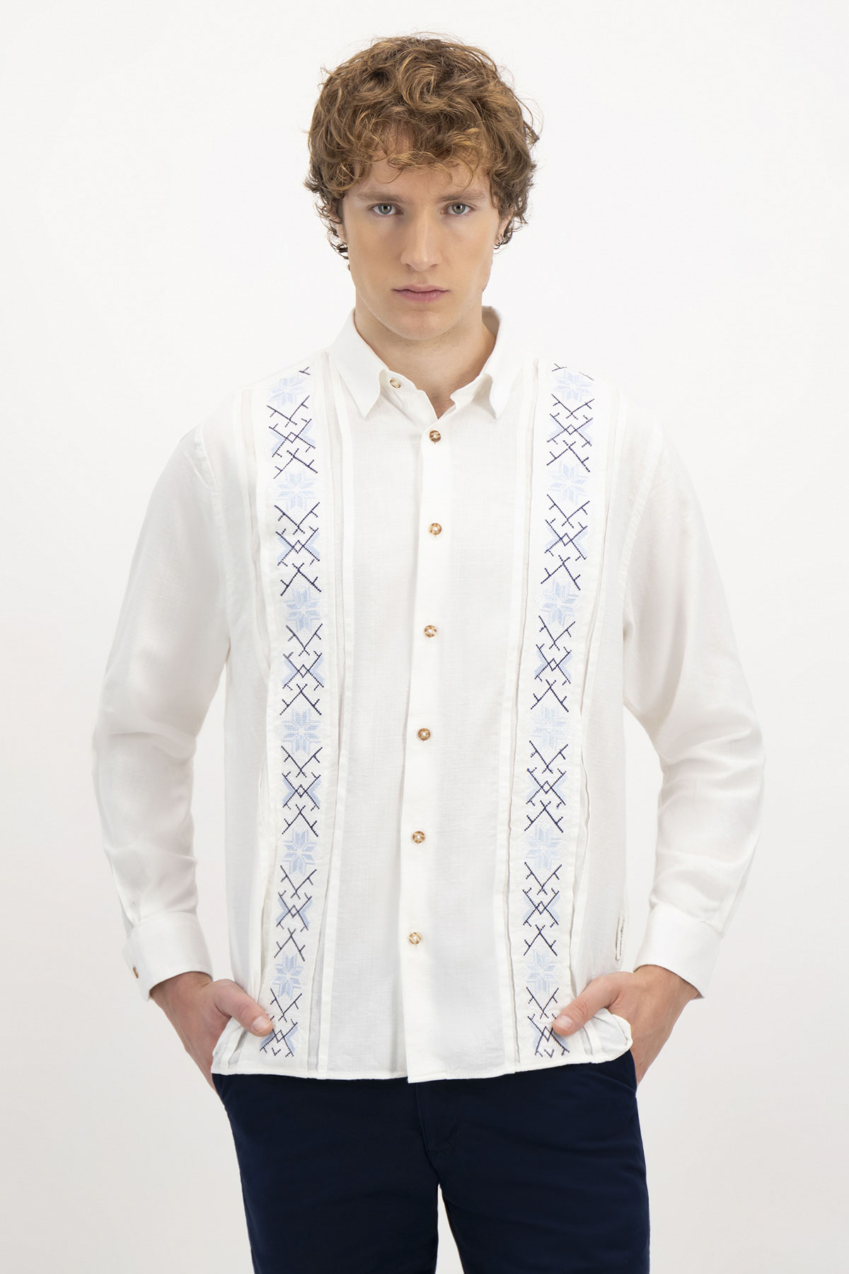 GUAYABERA CASUAL CONTEMPORARY FIT GUAYAHABANA image number 0