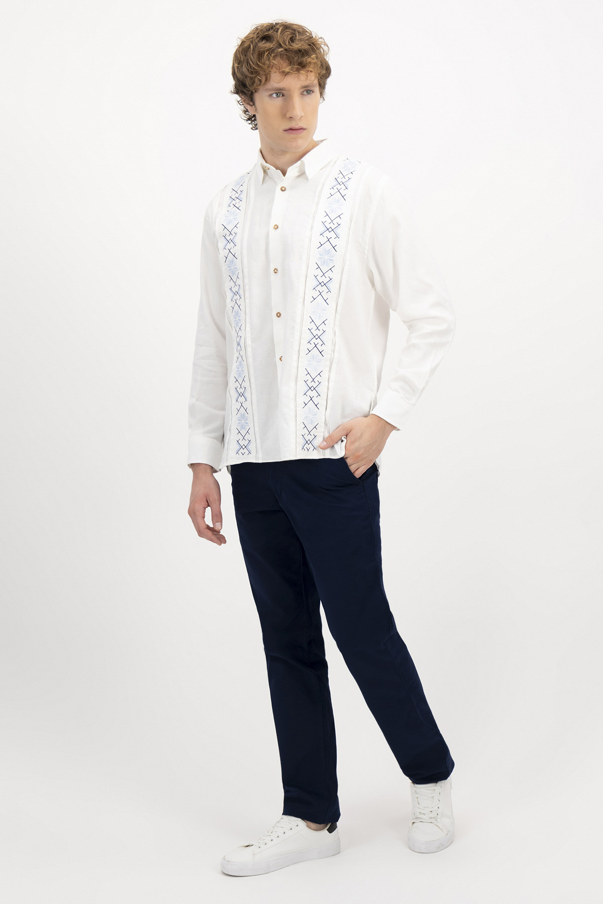 GUAYABERA CASUAL CONTEMPORARY FIT GUAYAHABANA image number 3