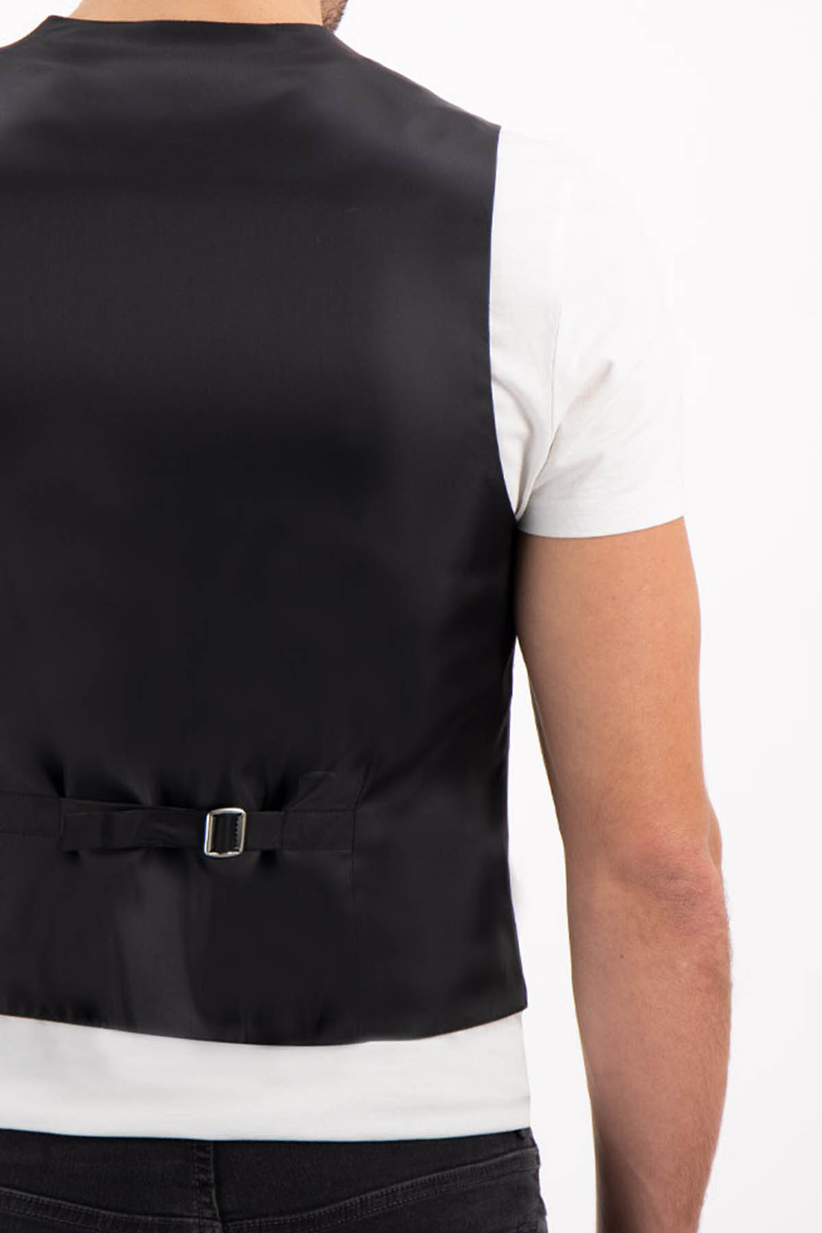 CHALECO FORMAL CONTEMPORARY FIT LAMBERTI image number 3