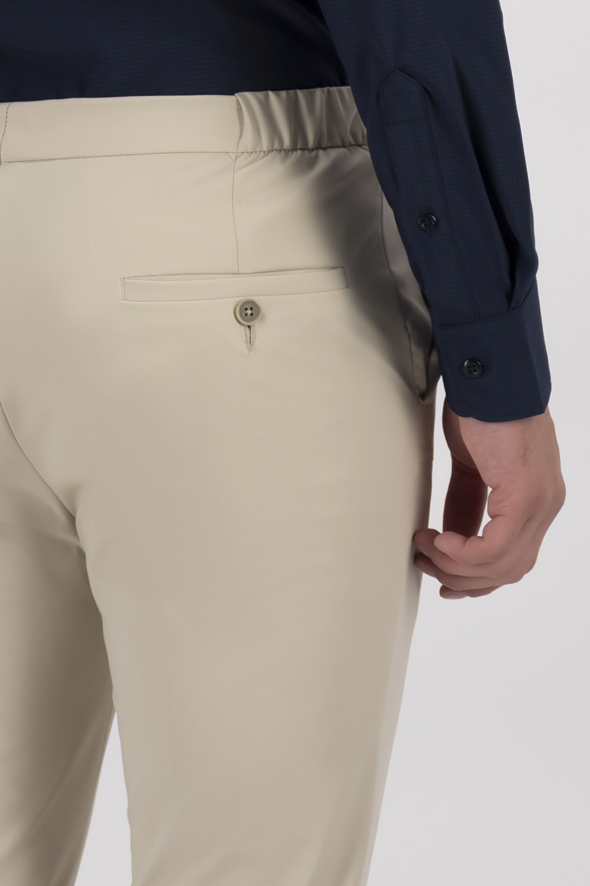 Pantalón Formal Move Skinny Fit image number 3