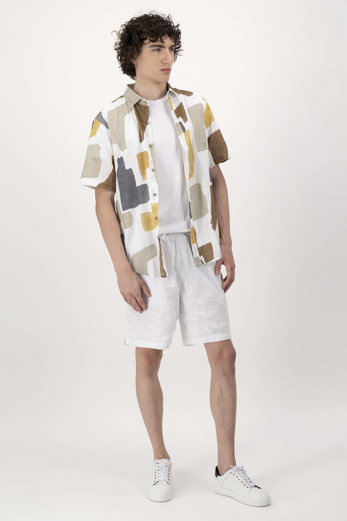 Bermuda slim fit lmental image number 3