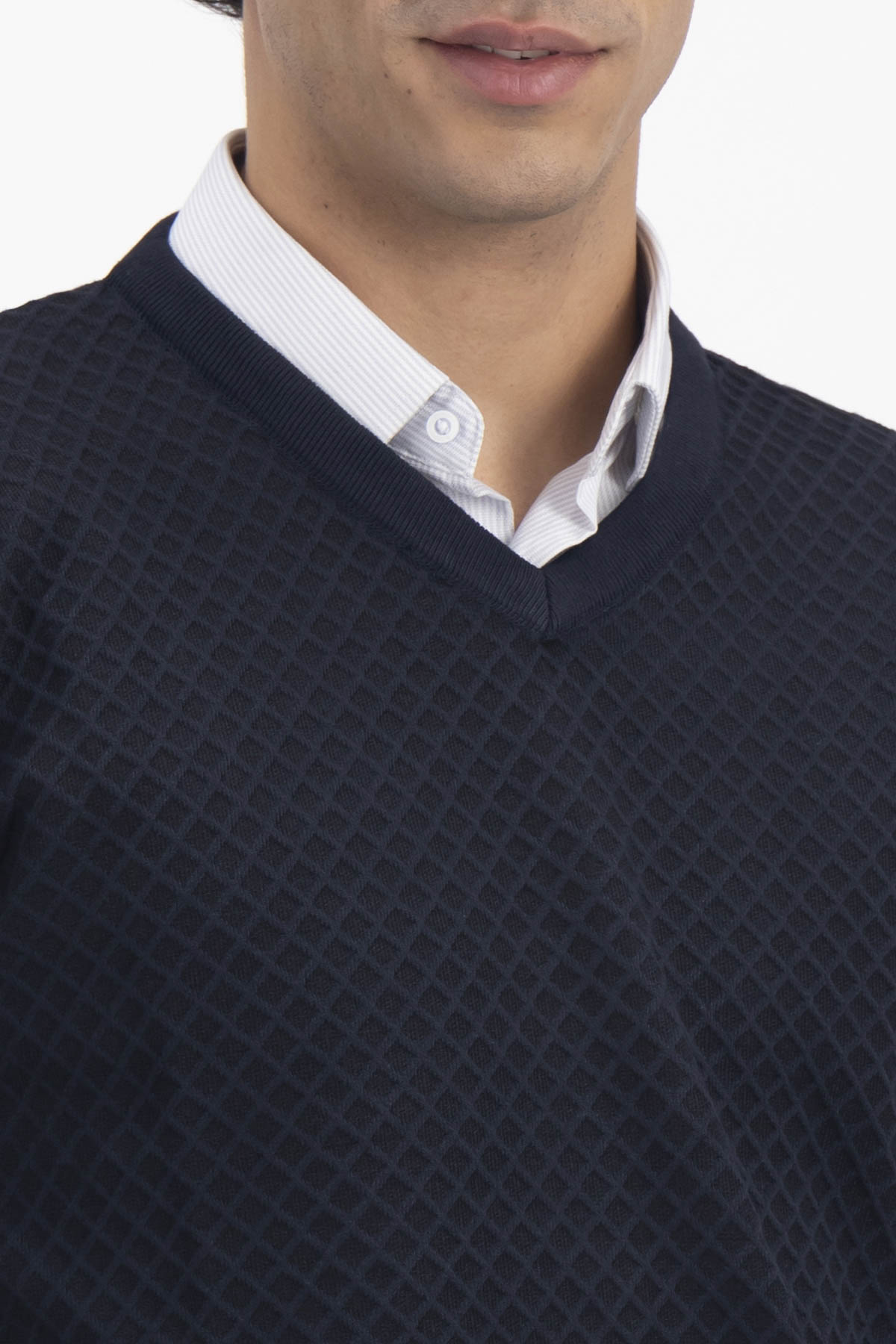SUÉTER CONTEMPORARY FIT SONNETI image number 1